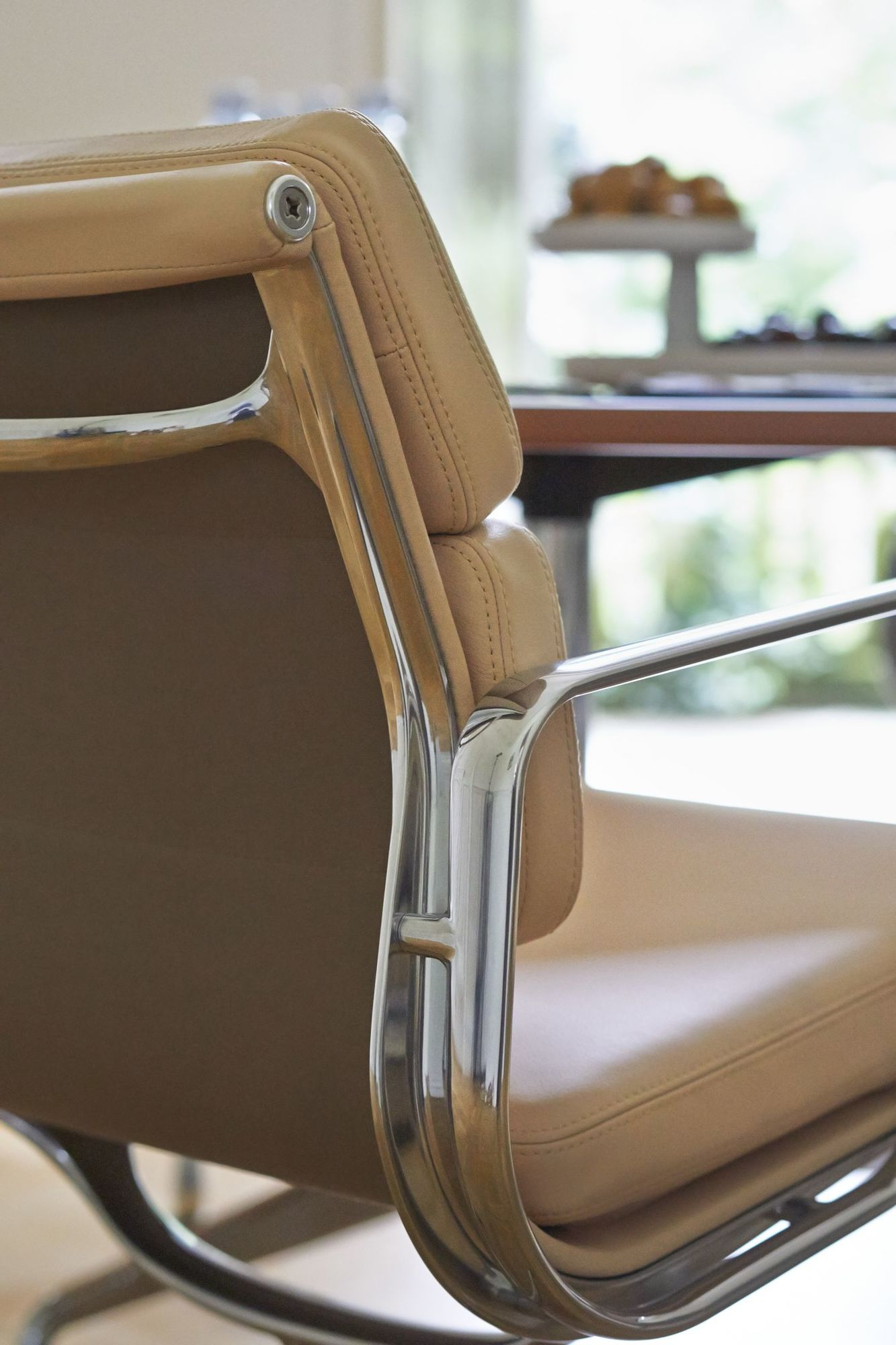 Soft Pad Chair EA208 / EA 208 Fauteuil Vitra