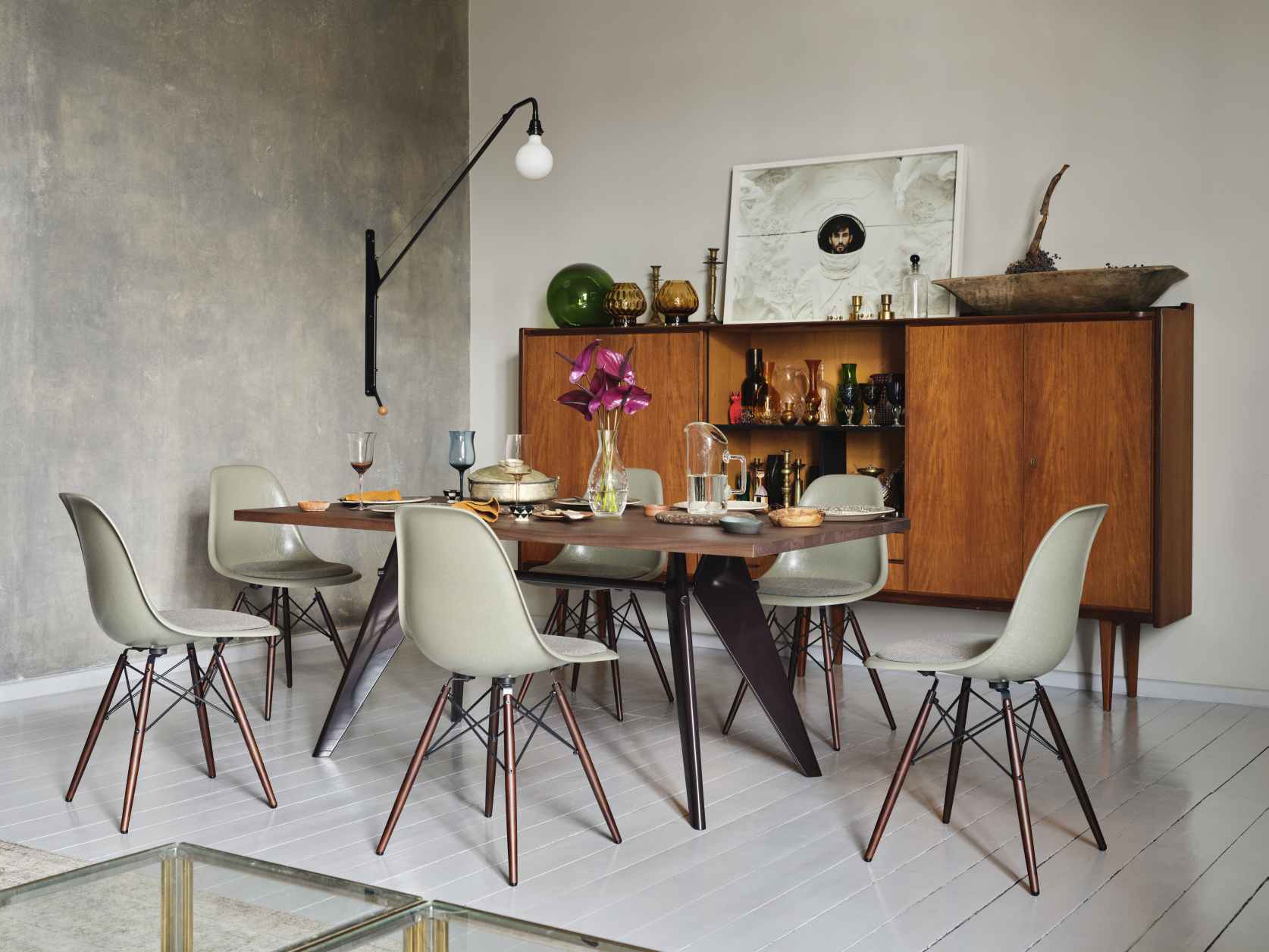 Eames Fiberglass Chair DSW chaise avec coussin d'assise Vitra