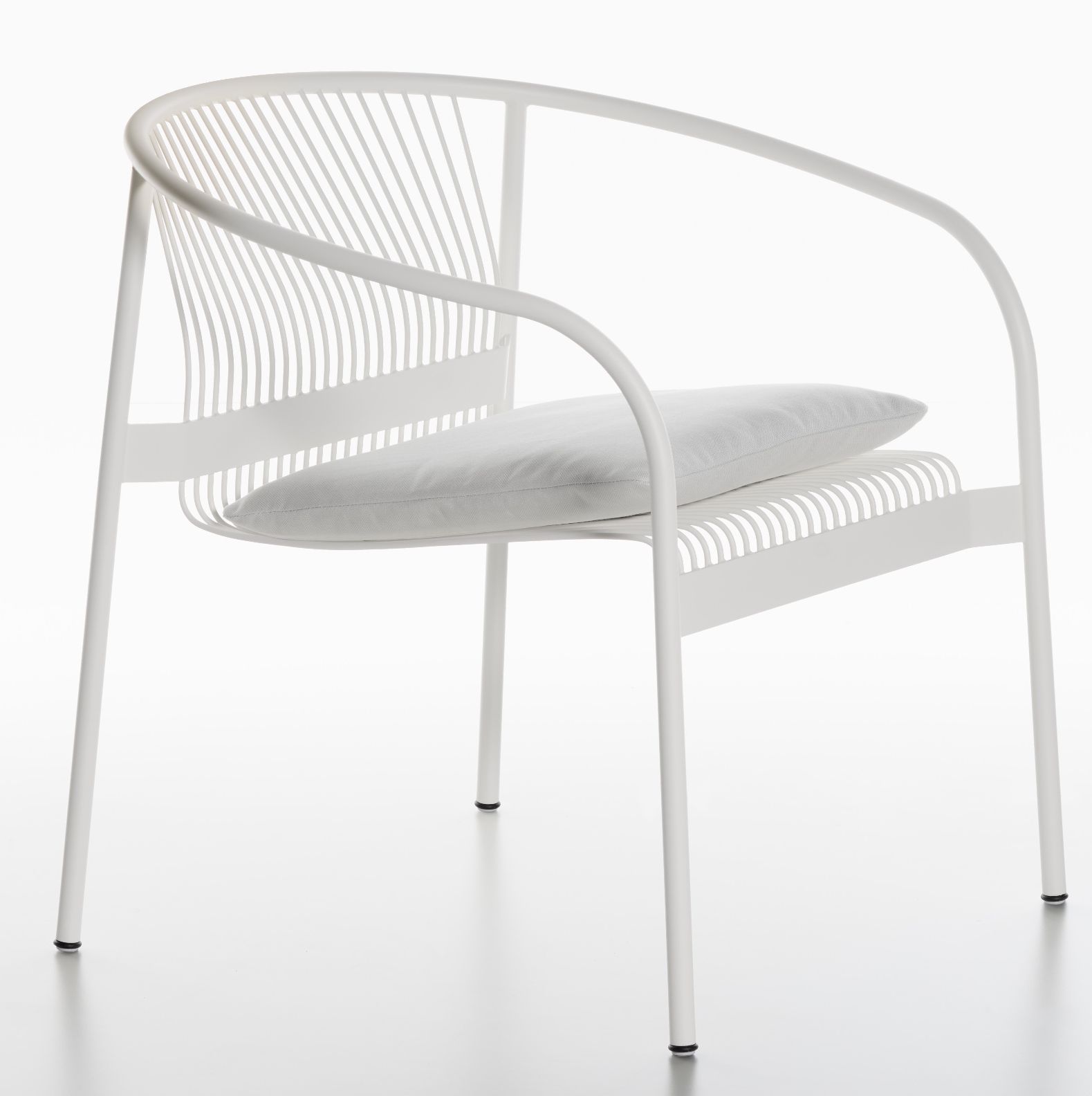 Velit Lounge Chair Indoor / Outdoor Fauteuil Plank