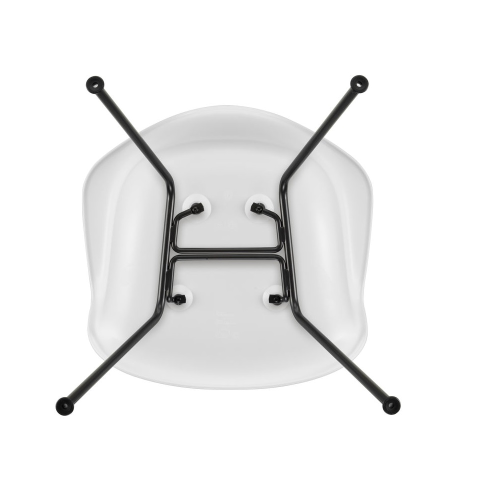 Eames Plastic Arm Chair DAX Chaise Vitra