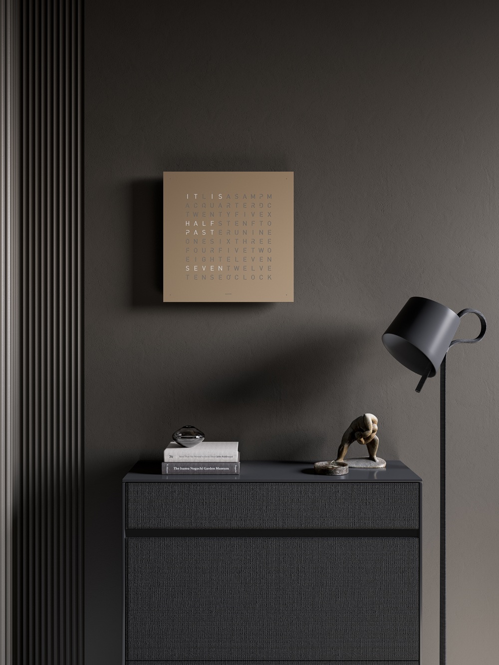 Earth 45 Steel Series Horloge murale / Objet temporel Allemande QLOCKTWO