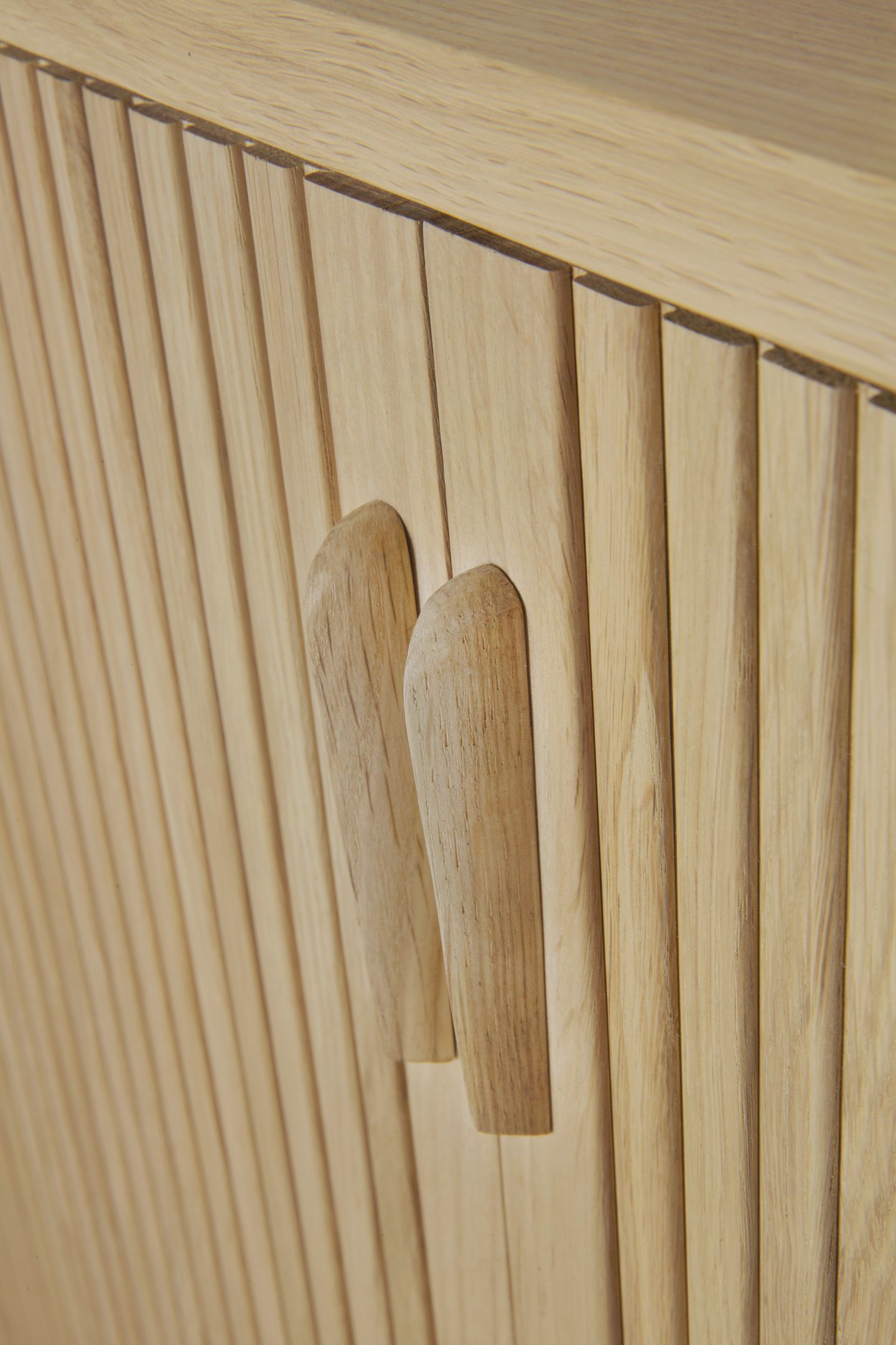 Roller Max Buffet chêne L168cm Ethnicraft