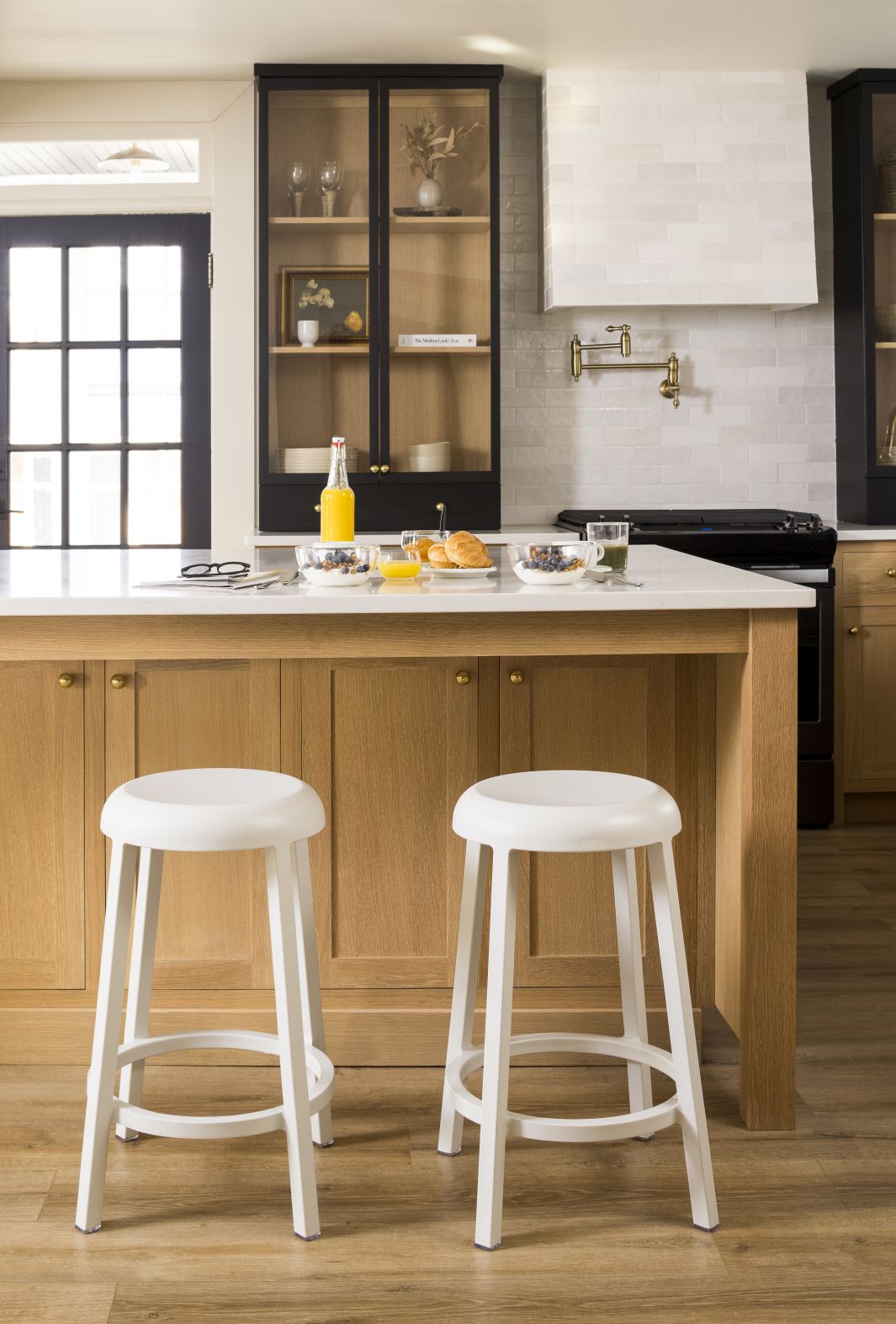 ZA Counter Stool Tabouret Aluminium brossé Emeco