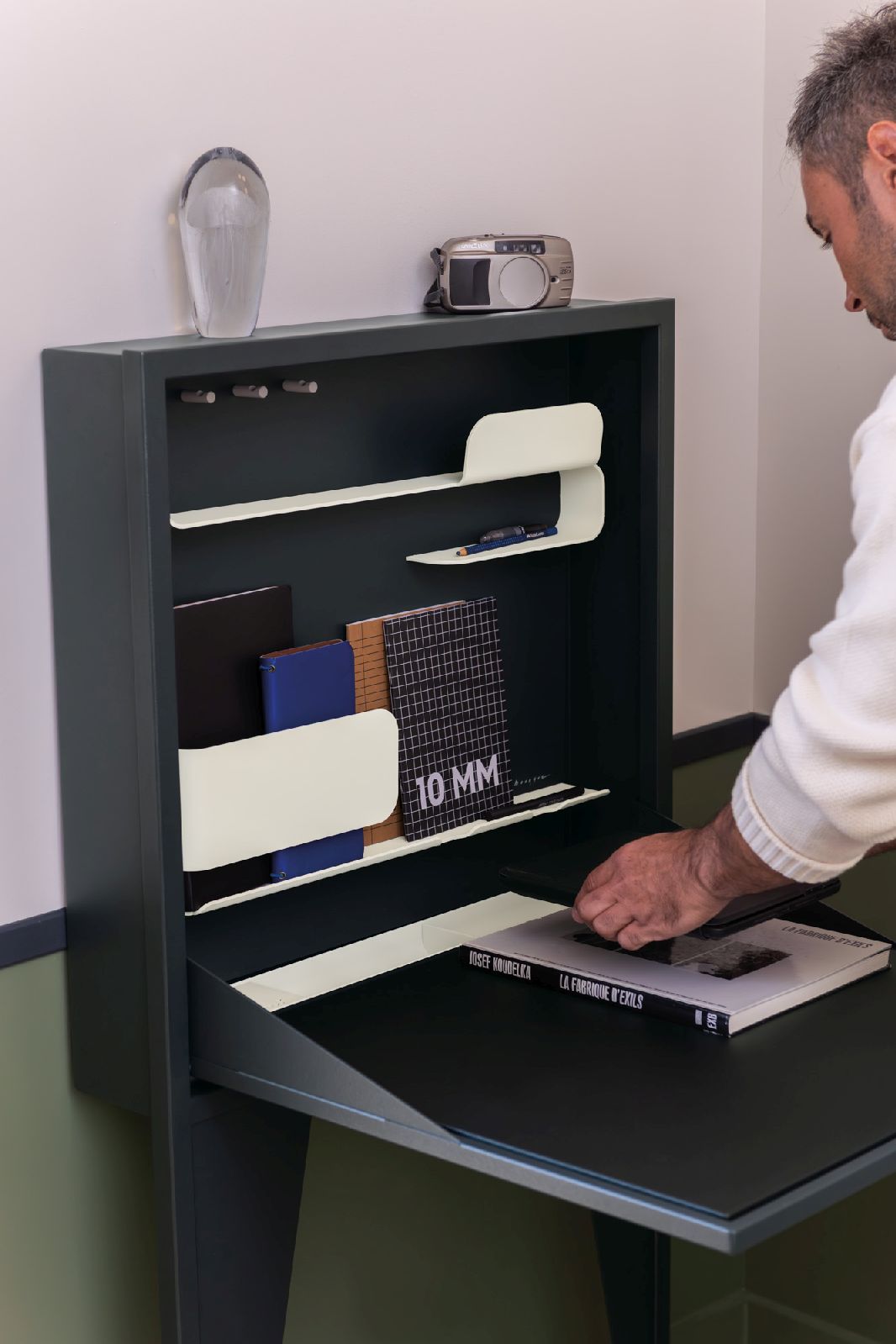  Face A Face Secrétaire Fermob