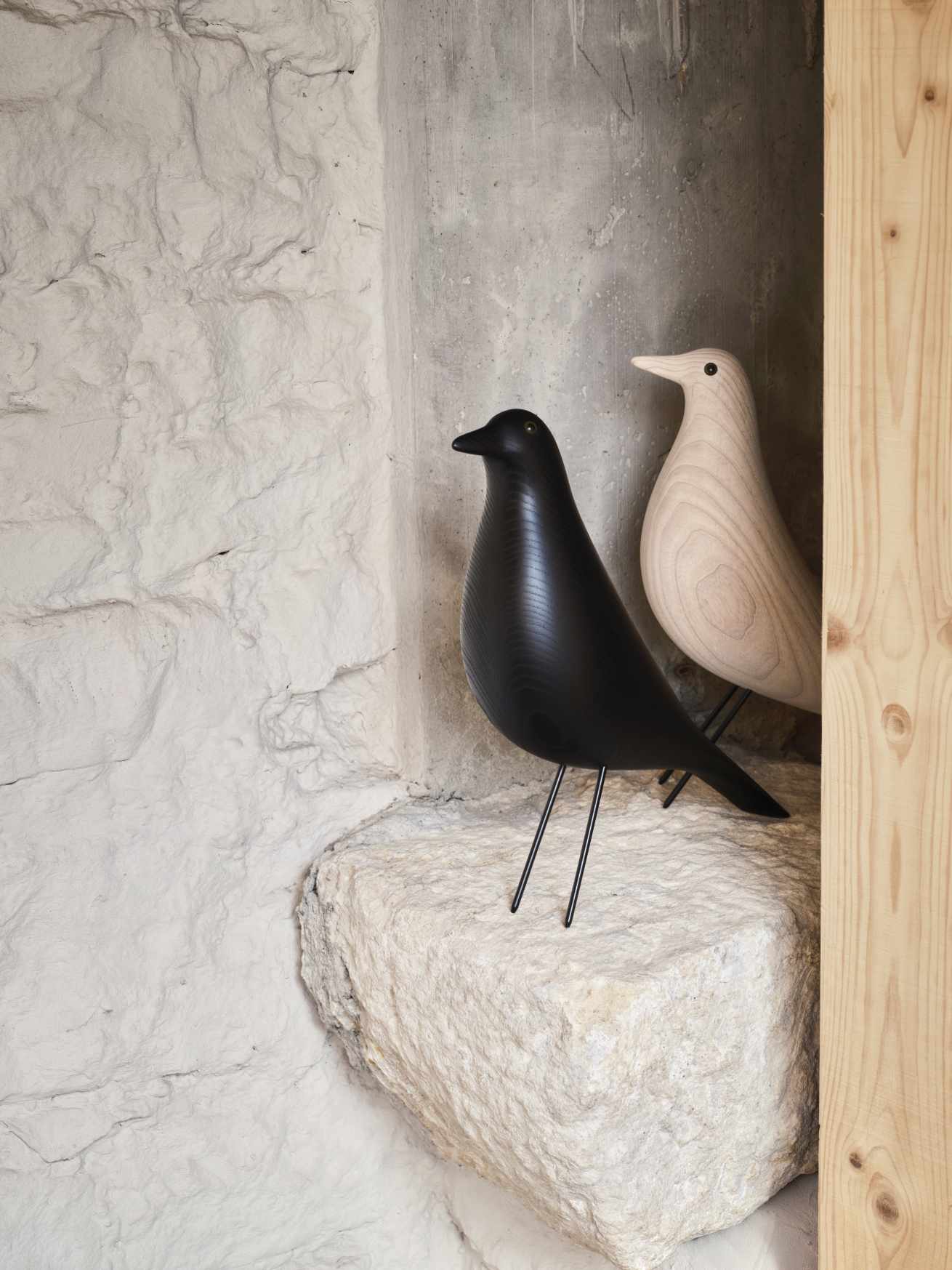 Eames House Bird sculpture frêne noir Vitra NOUVELLE VERSION
