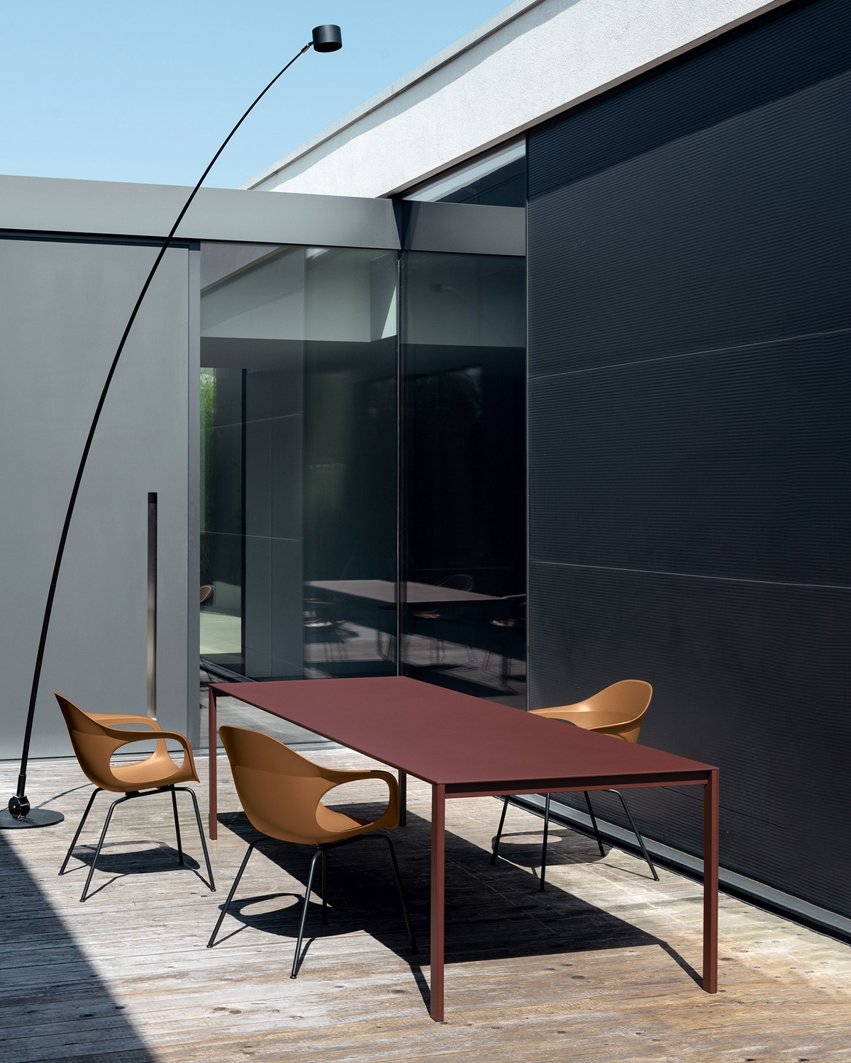 Thin-K Outdoor Fix Table Table Kristalia
