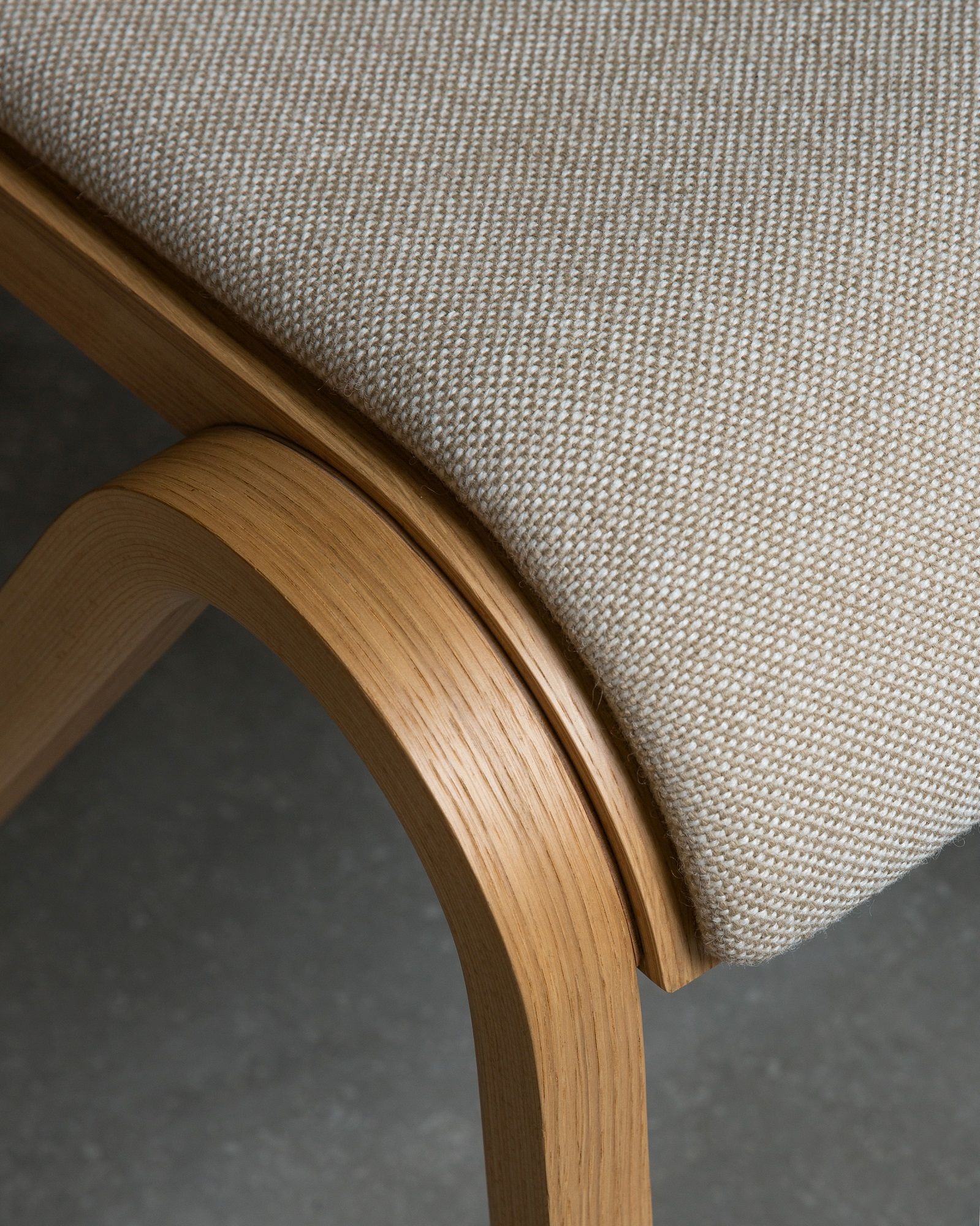 Ready Dining Chair Seat Upholstered chaise avec coussin d'assise Audo Copenhagen Ready Dining Chair Seat Upholstered chaise avec coussin d'assise Audo Copenhagen