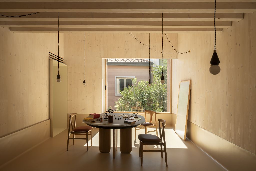 Pala Table (table de salle à manger) Kristalia