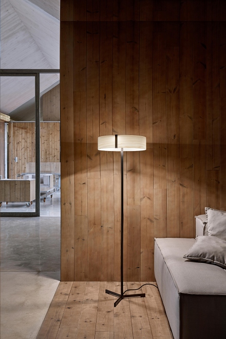 Thesis Floor LED Lampadaire LZF Lamps 