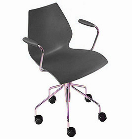 Chaise pivotante Maui avec vérin à gaz et accoudoirs Kartell