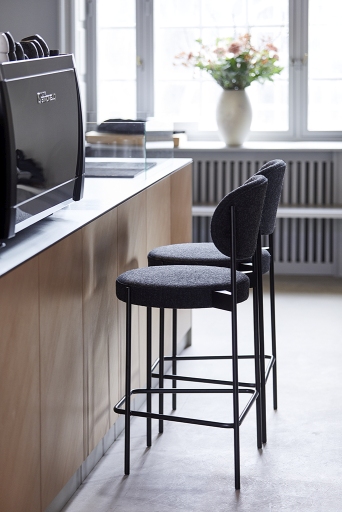 Series 430 Bar Stool Tabouret de bar 75 cm NOIR / REMIX 123 Verpan OFFRE SPECIALE