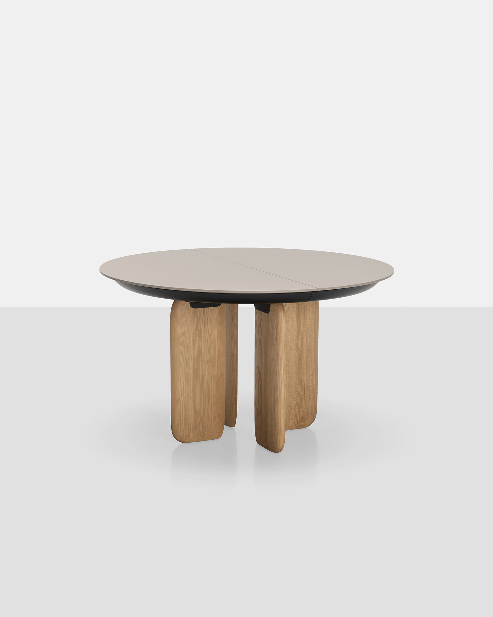 Pala Table à rallonges / Table à manger Kristalia