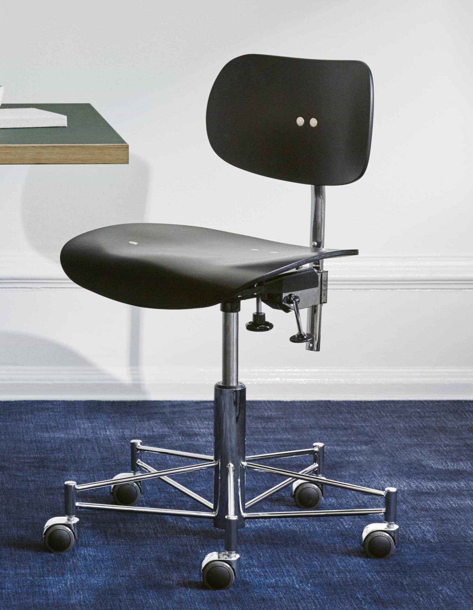 SBG 197 R chaise pivotante Wilde+Spieth 