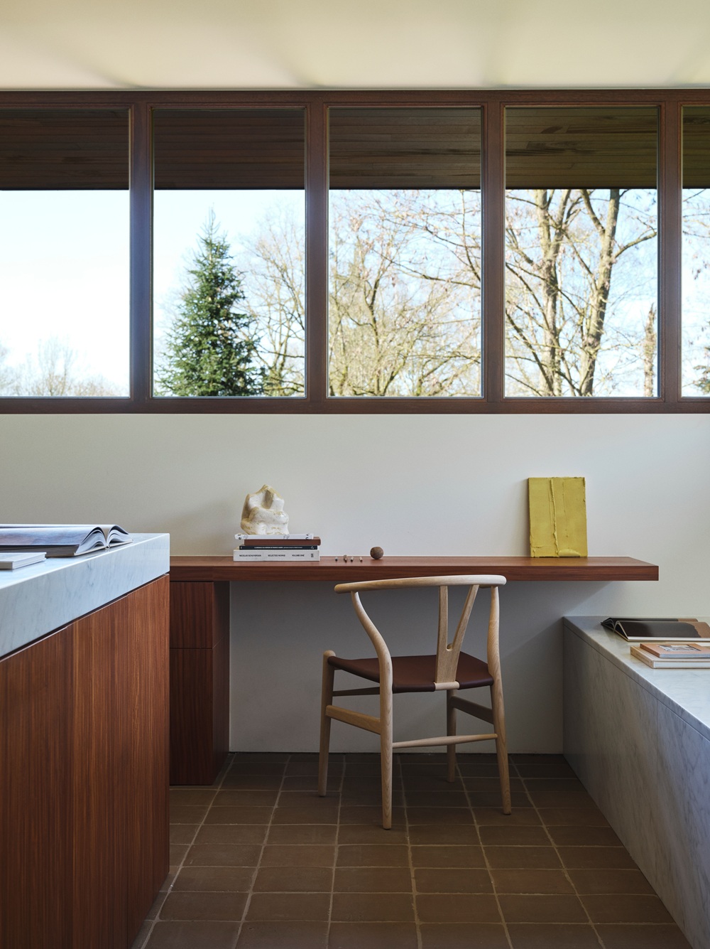 Chaise CH24P Wishbone / Y-Chair de Carl Hansen & Søn