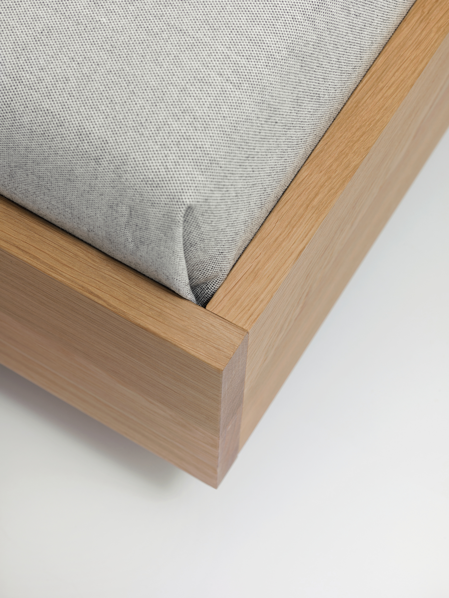 Simple HI 79 - 180 lit en bois Zeitraum