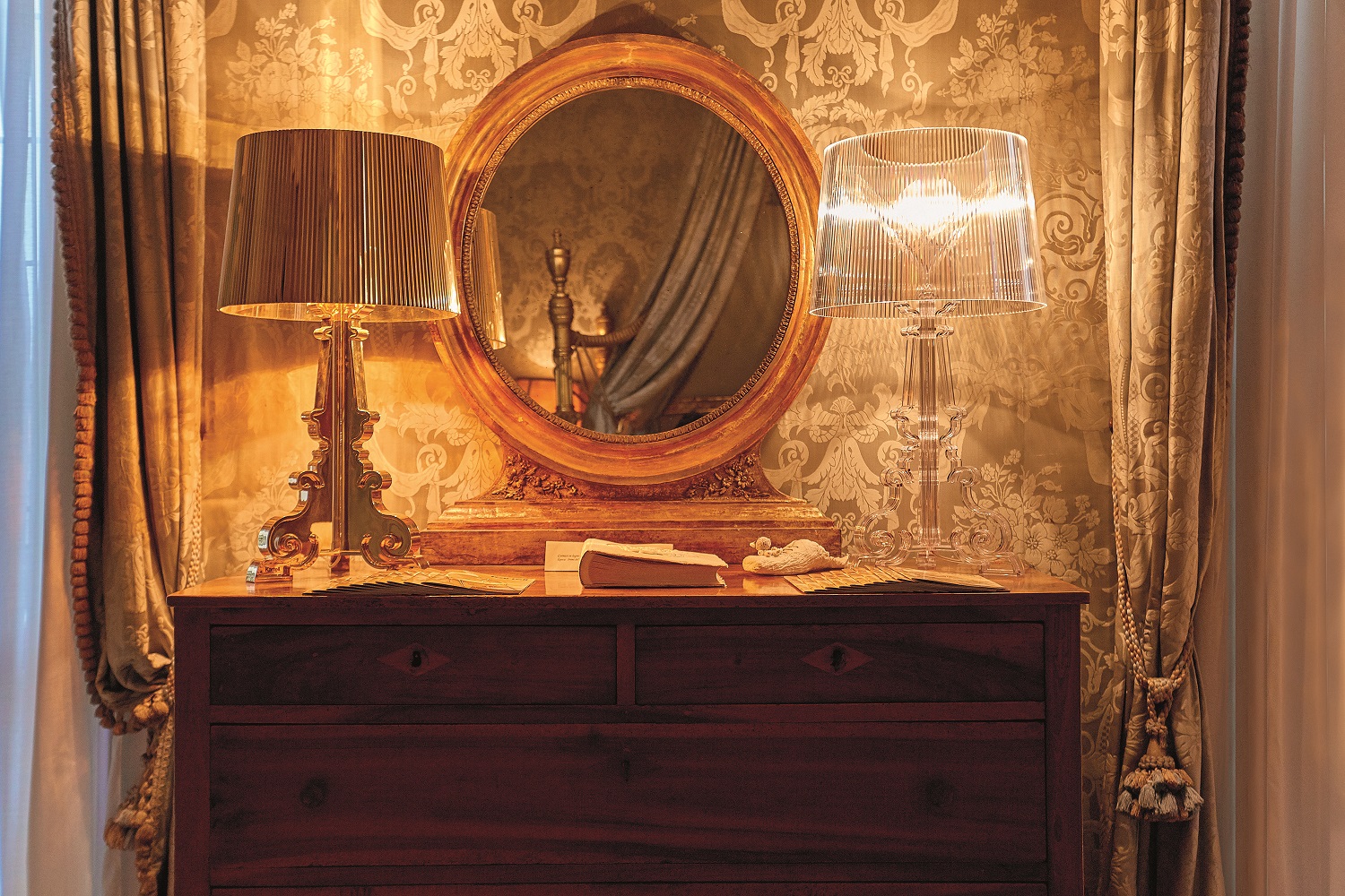 Bourgie lampe de table multicolore de titane Kartell