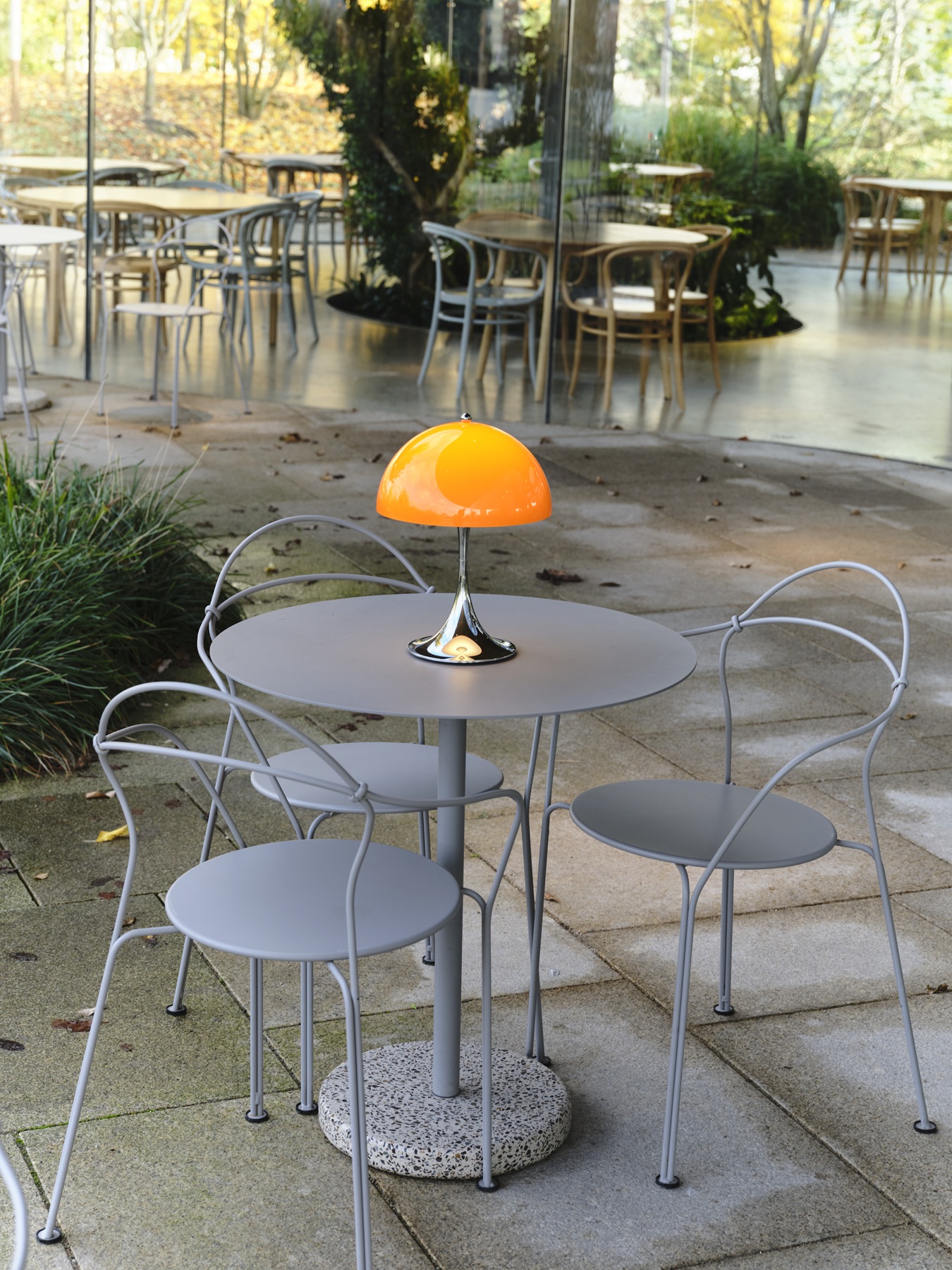 Panthella 250 Portable Chrome Lampe à batterie / lampe de table Louis Poulsen