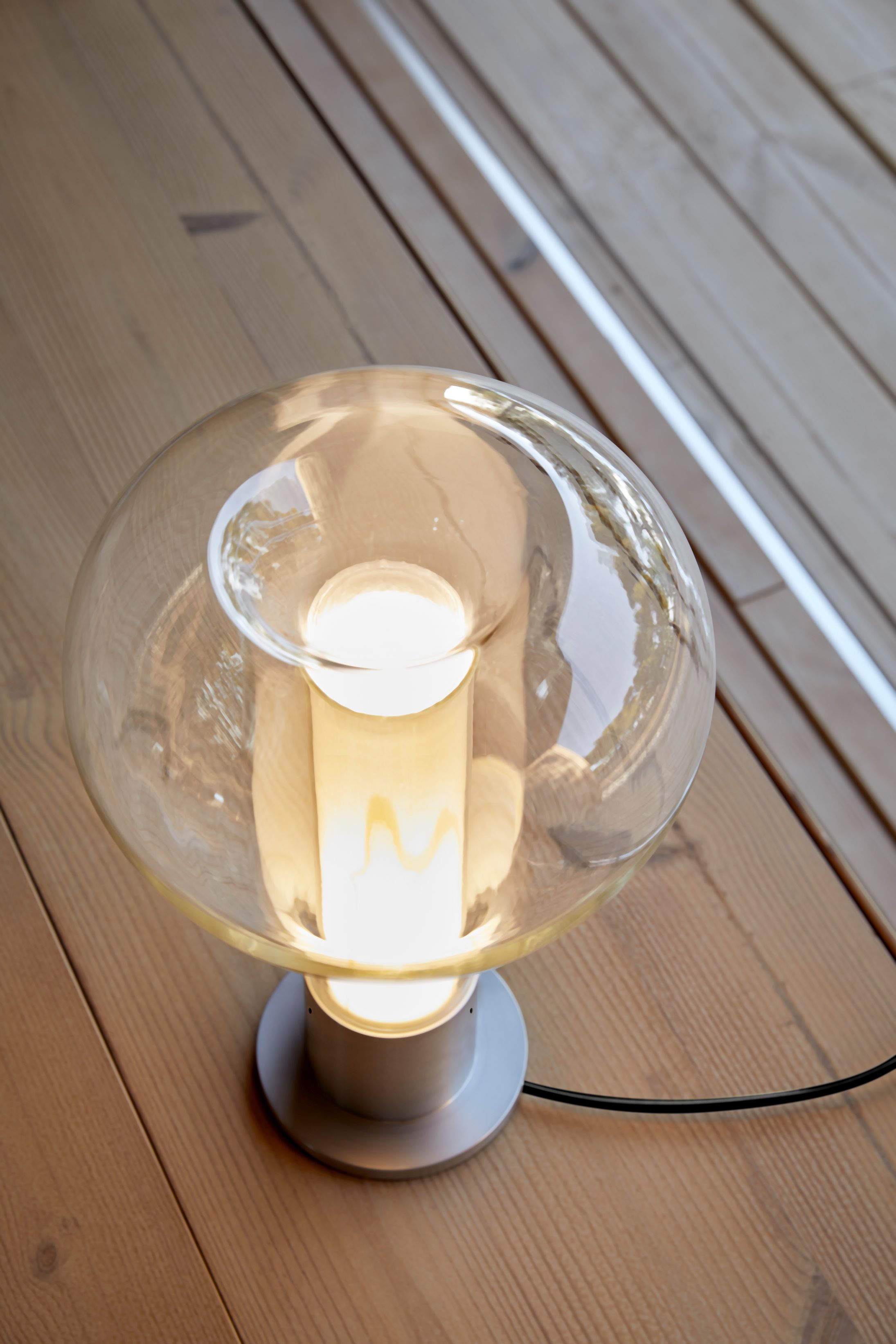Eris Lampe de Table LZF Lamps