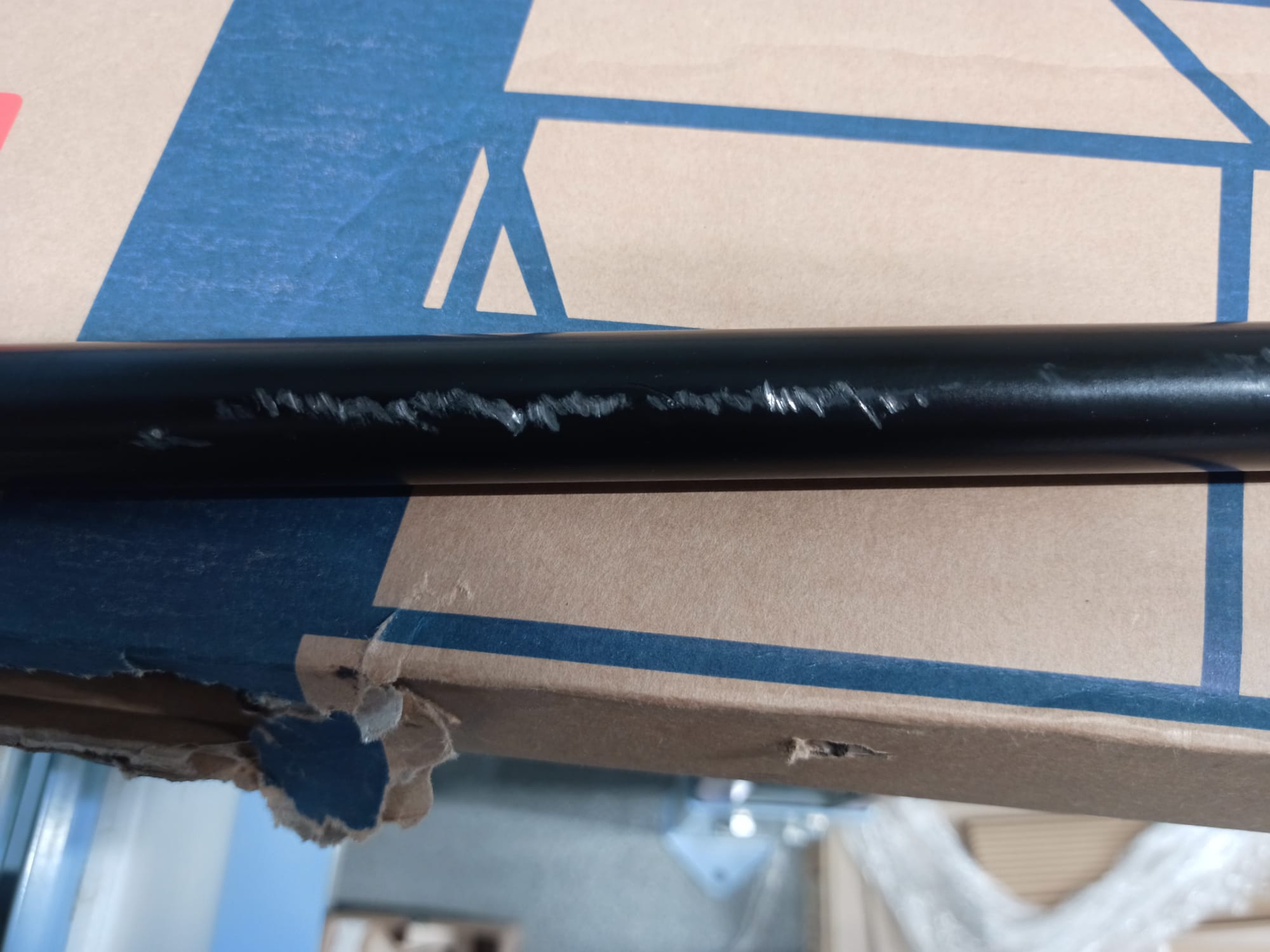 Cadre de table Eiermann 3, couleur NOIR, 58 x 29 cm, Richard Lampert OBJECTS IMPARFAITS