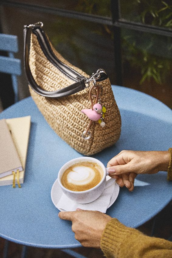 Oiseau rose Porte-clés métal argenté avec cuir naturel Kay Bojesen