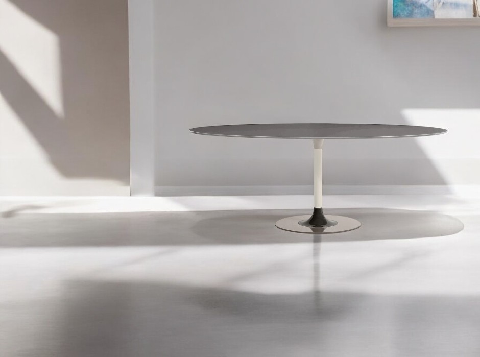 Thierry XXL Tisch Oval blanc Kartell