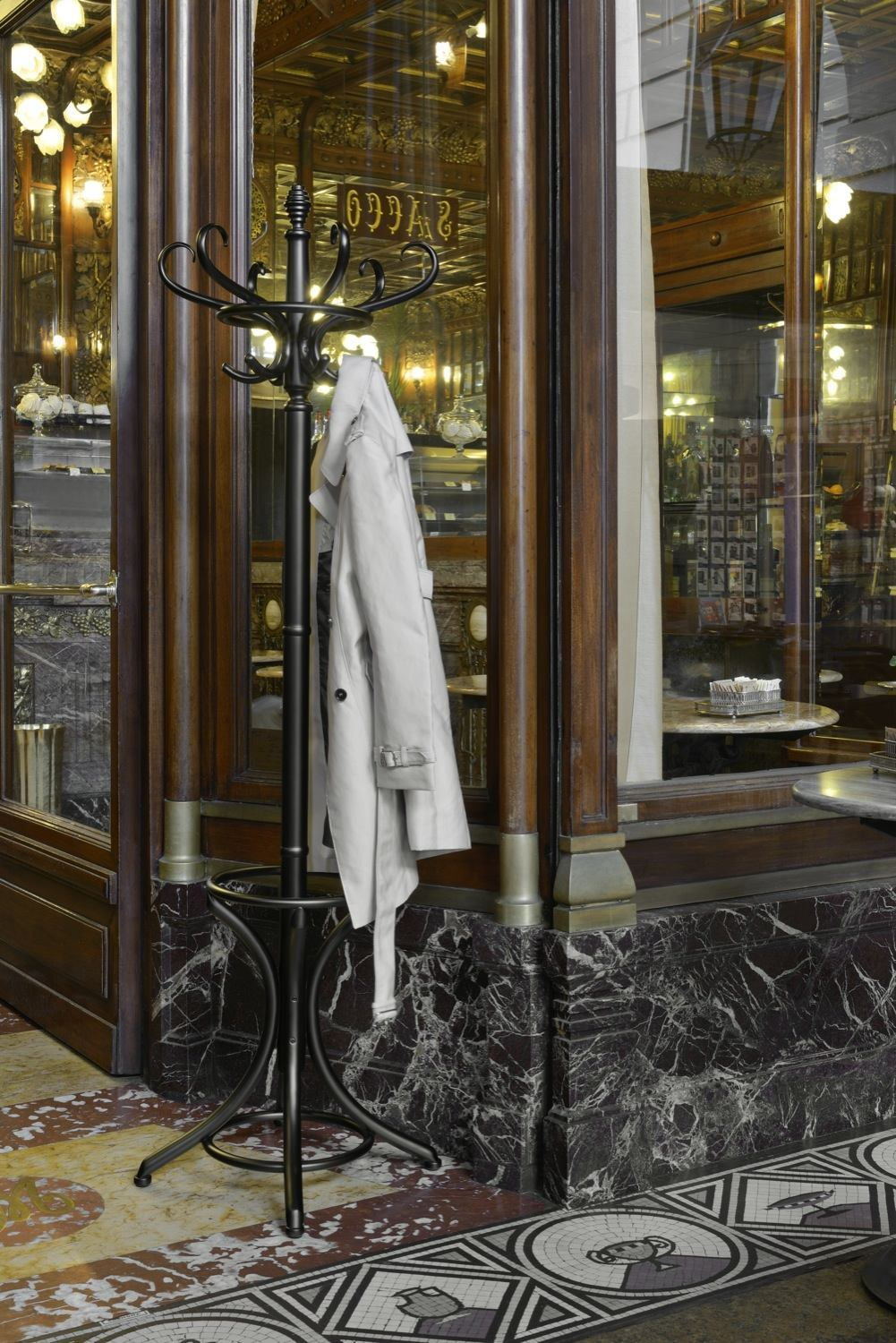 AP220 Portemanteau Wiener GTV Design OFFRE SPECIALE