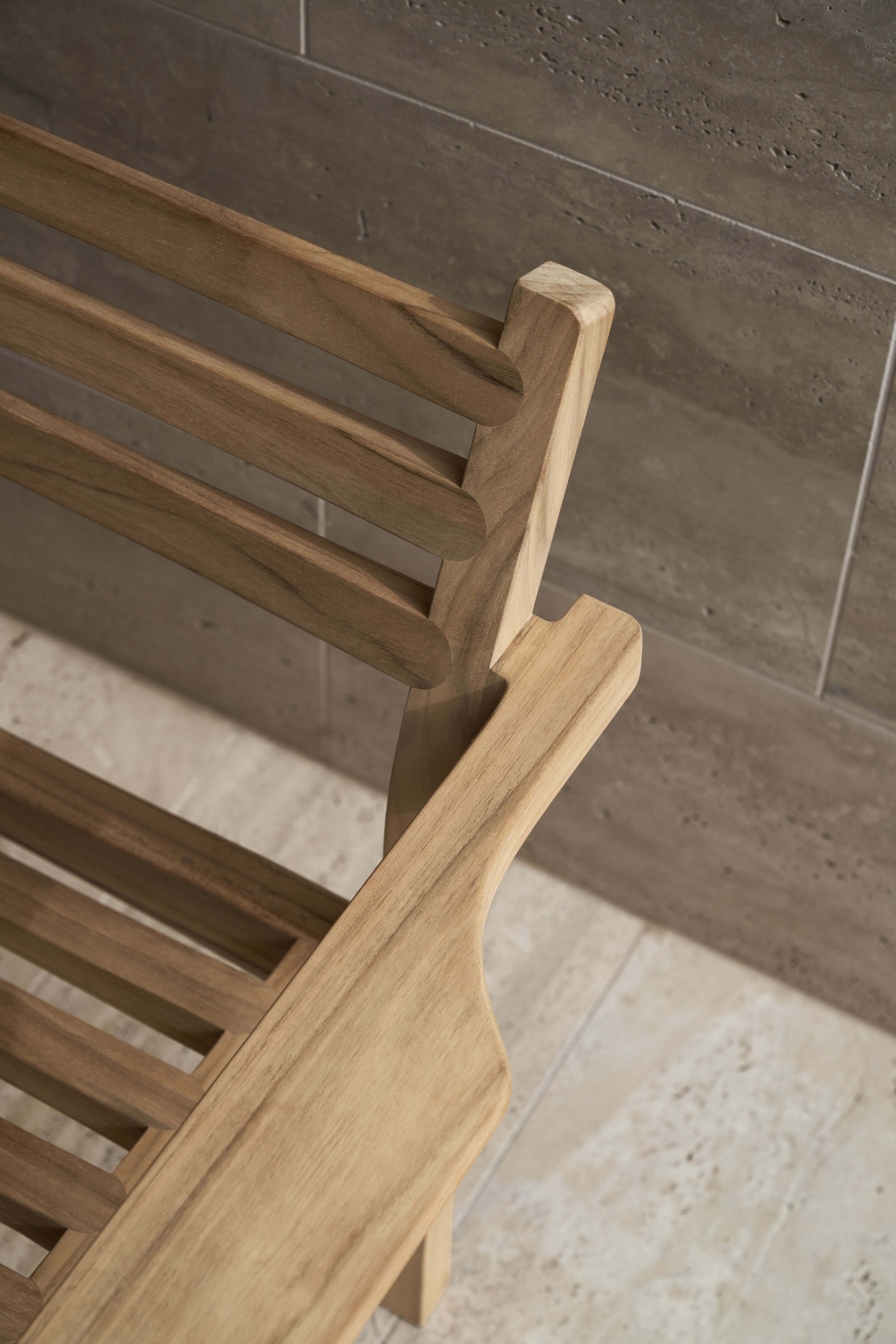 AH601 Chaise avec accoudoirs en teck Outdoor Carl Hansen & Søn