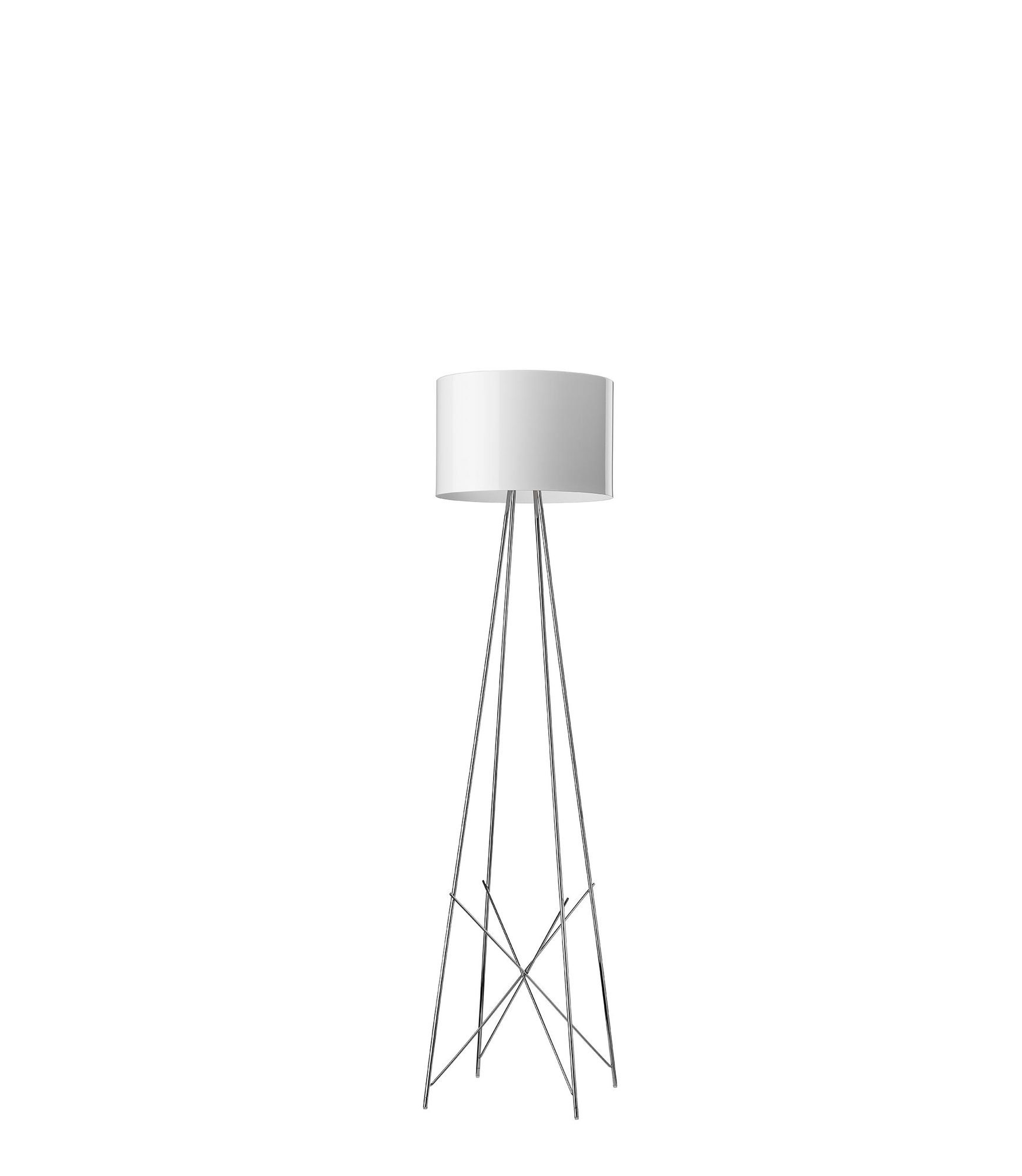 Weiße Flos Stehleuchte Ray F2 mit filigranem, verchromtem Stahlgestell und zylindrischem Lampenschirm.