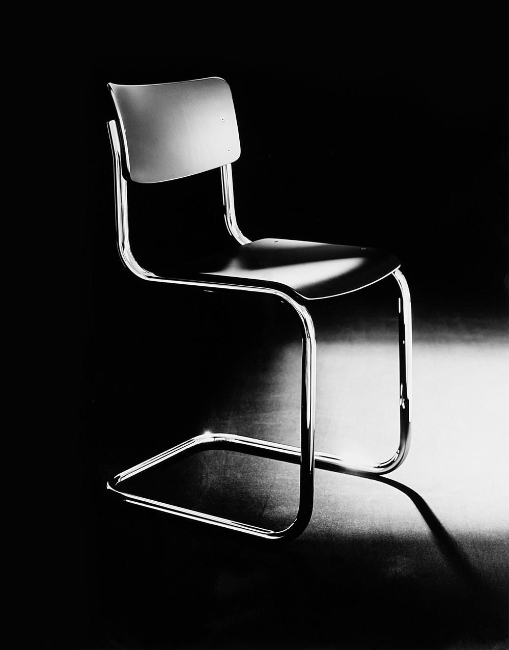 S 43 Classic Steel Tube Cantilever Chair CHROME/BLACK Thonet PREFERRED COMBINATION