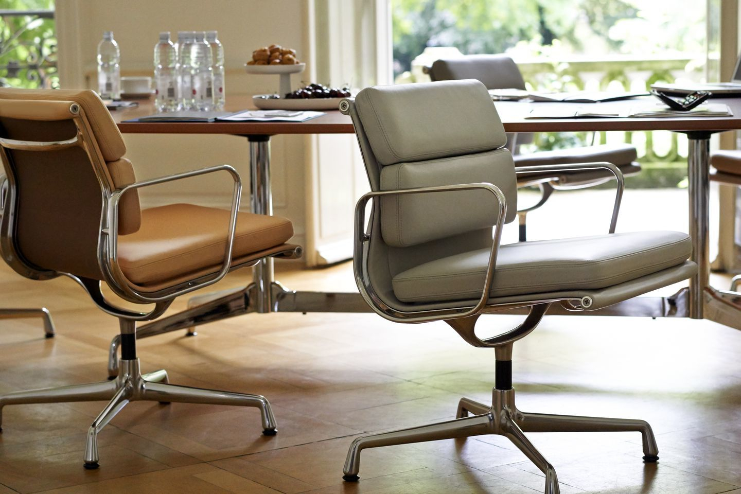 Soft Pad Chair EA208 / EA 208 Fauteuil Vitra