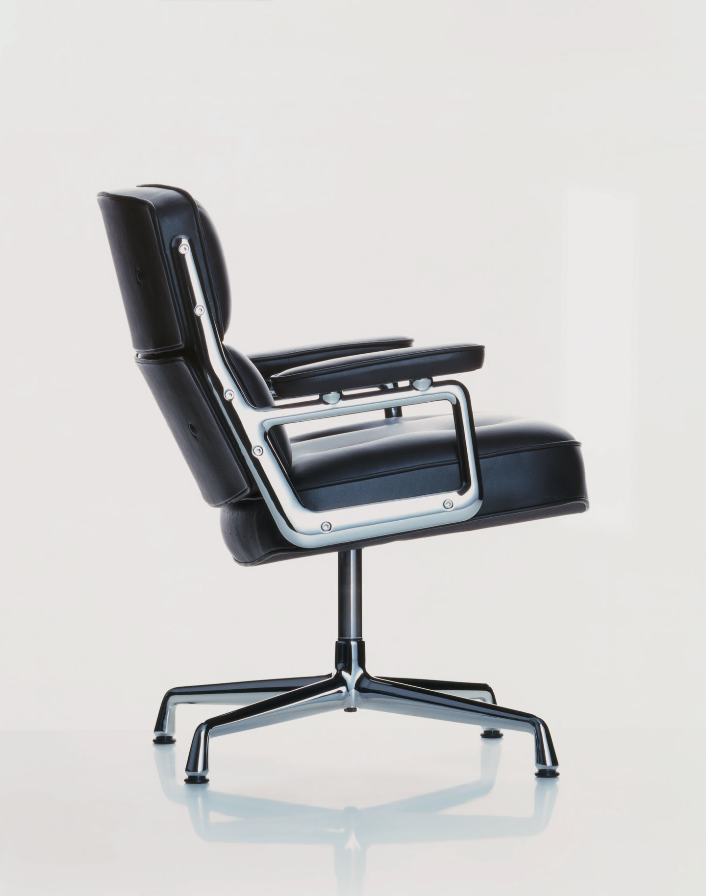 Lobby Chair ES108 / ES 108 Chaise Vitra