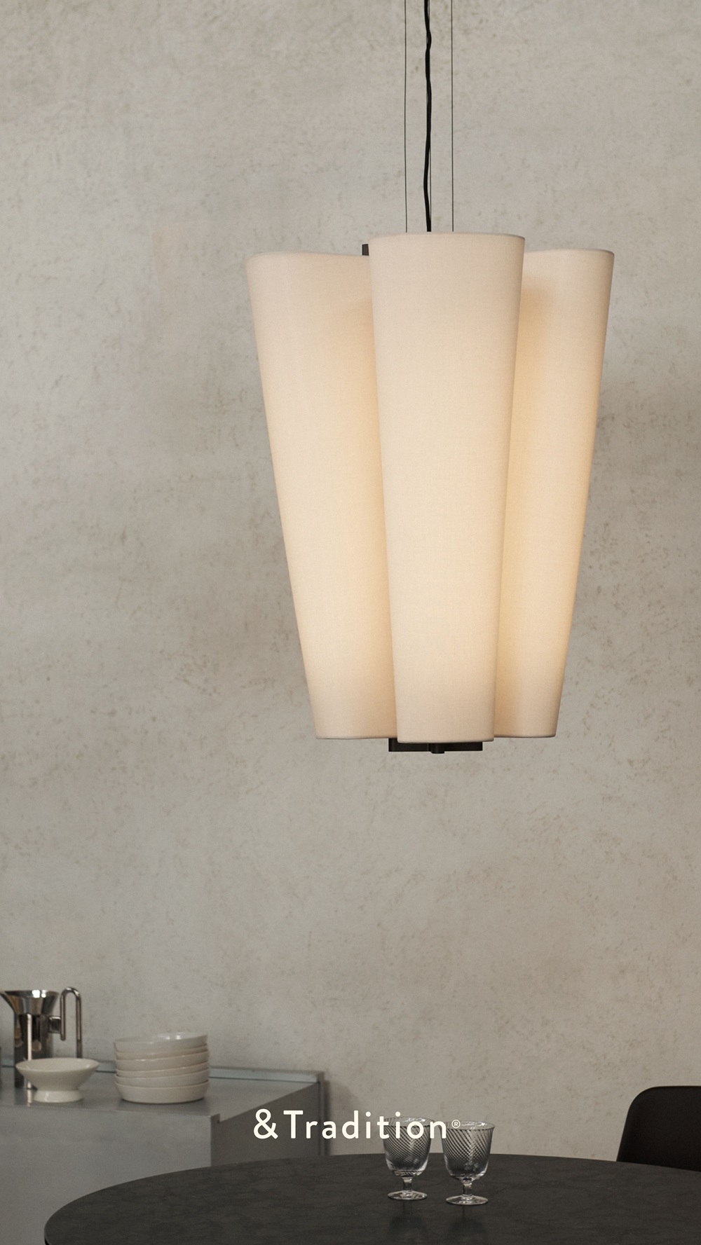 Bella Pendant lamp Suspension AndTradition