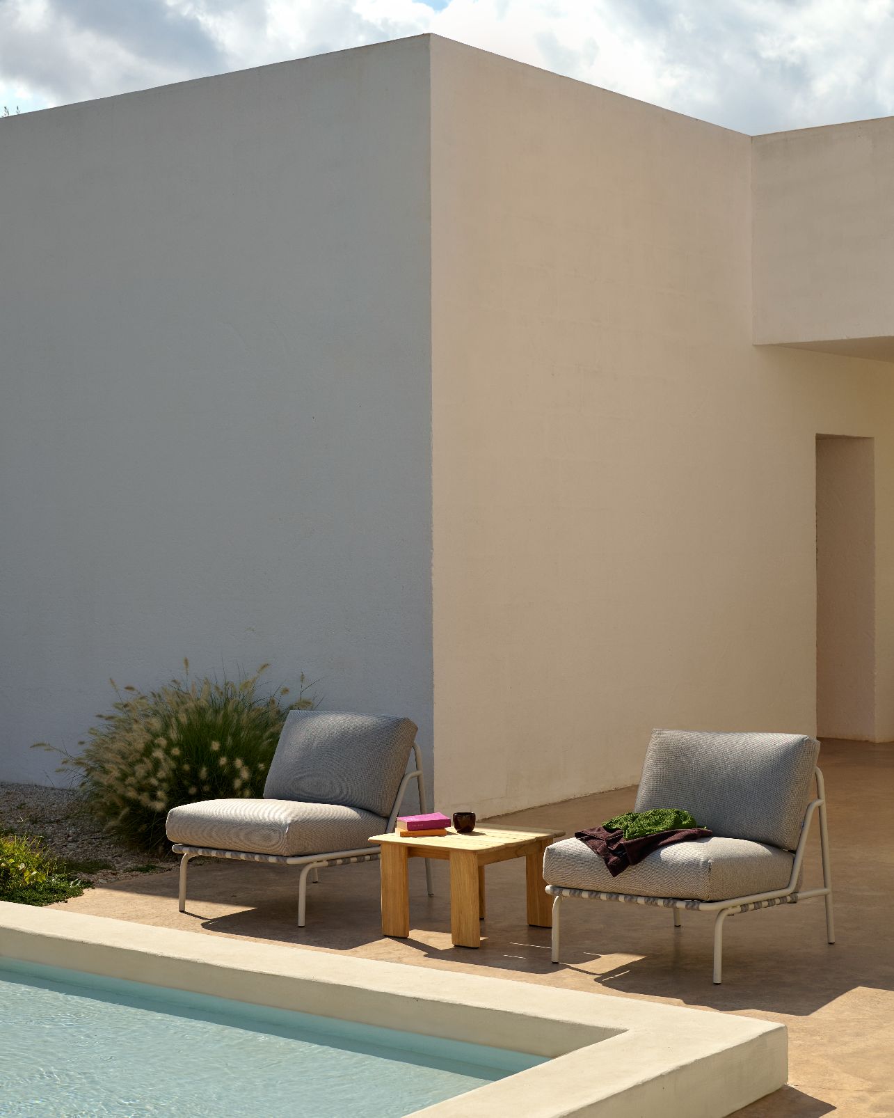 Assemble Coffee Table Table basse 55x55 cm Teck Outdoor Muuto 