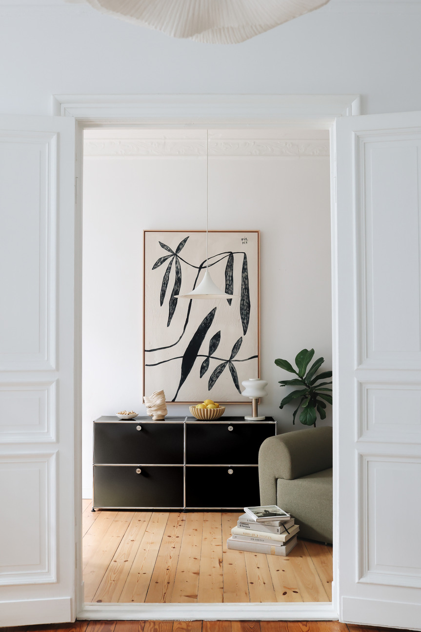 USM Haller Sideboard E2 buffet avec 4 portes pliantes