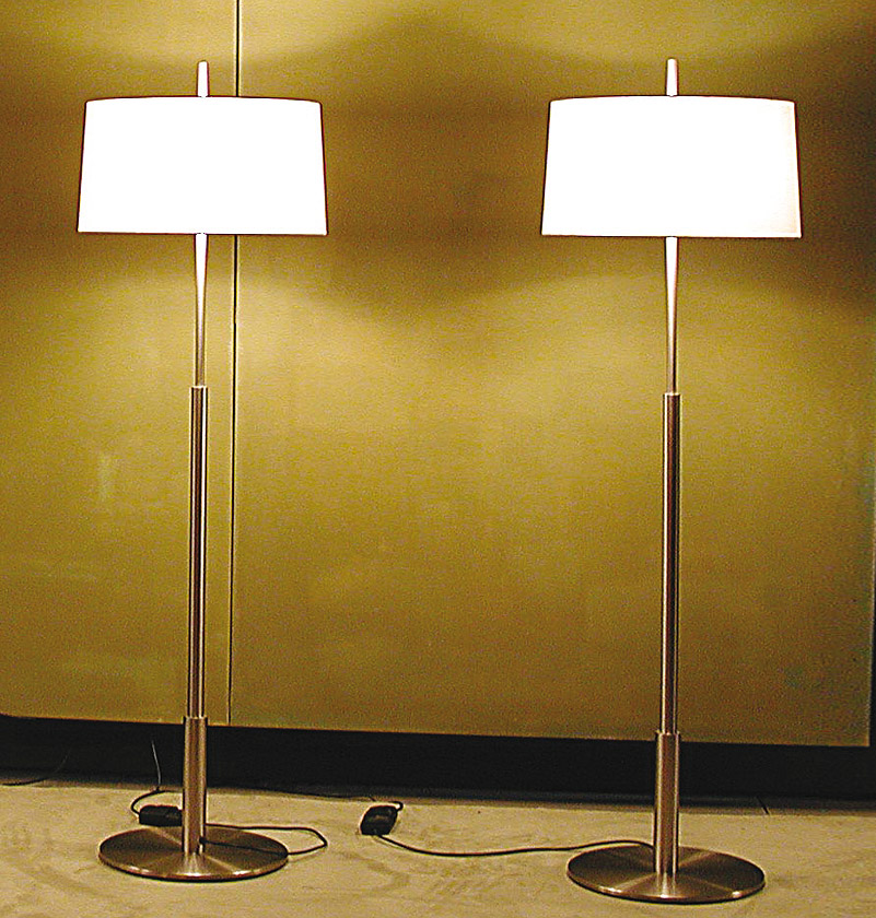 Diana Mayor lampadaire Santa & Cole