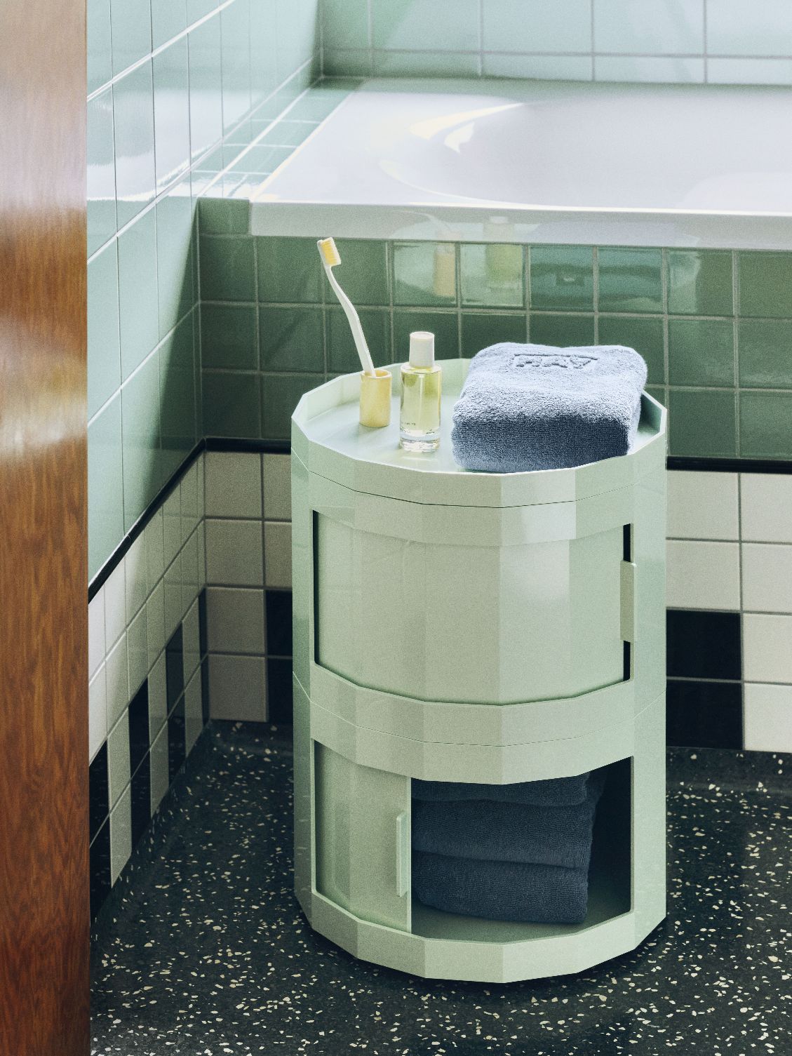 Facet Meuble 20 avec rangements Hay