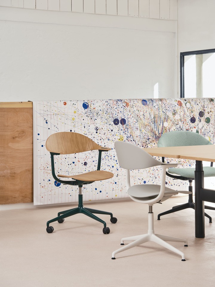 Mynt dossier et assise plastique Chaise de bureau Vitra