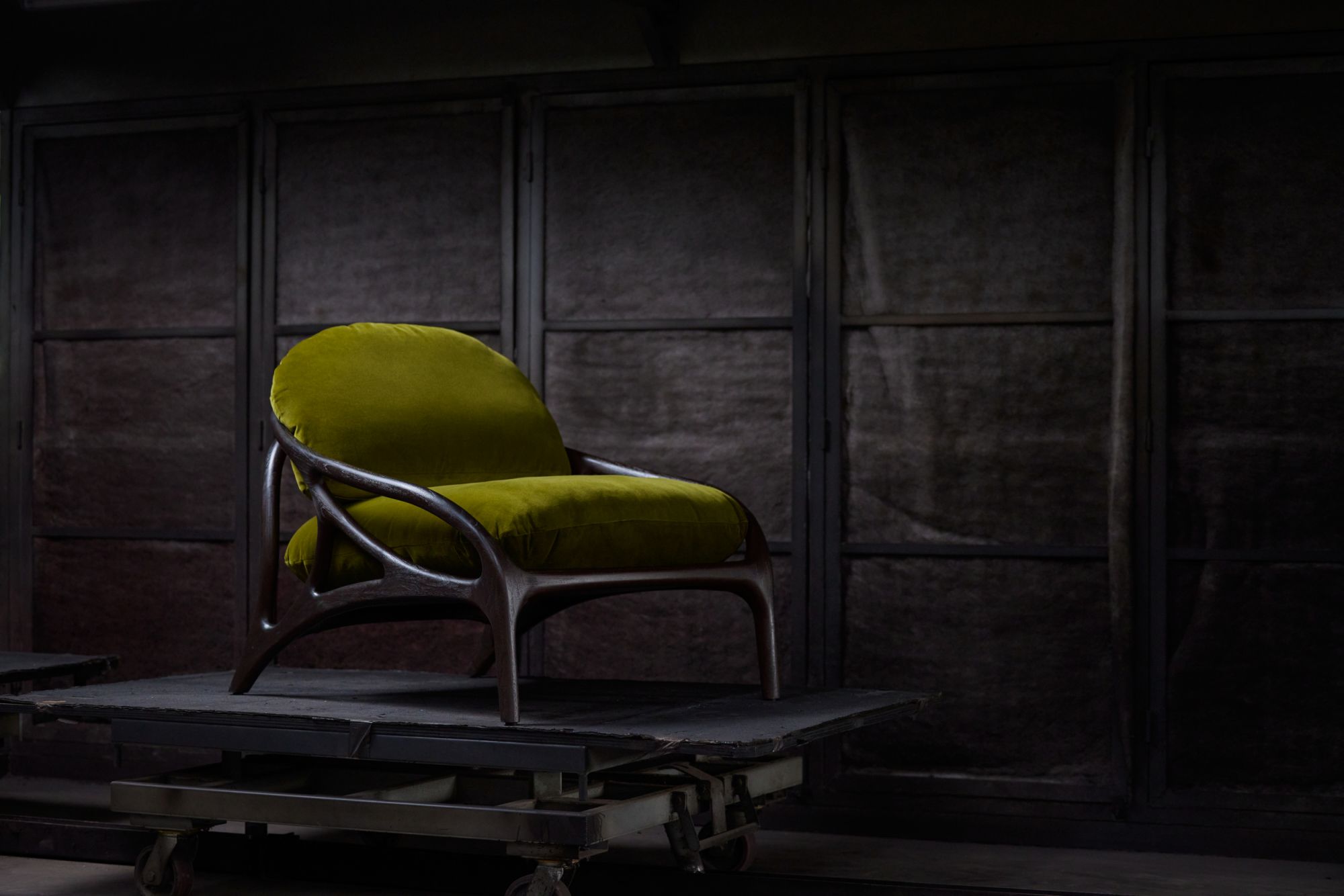 Vime Fauteuil lounge Cuir taupe - beige chenille Morpho