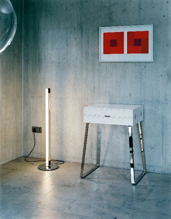 Lampadaire Tube Light ClassiCon – QUICK SHIP