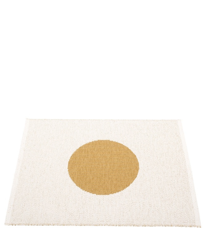 Vera Small One Pappelina Kunststoffteppich in Beige mit ockerfarbenem Kreis, 70x90 cm, für Innen und Außen.
