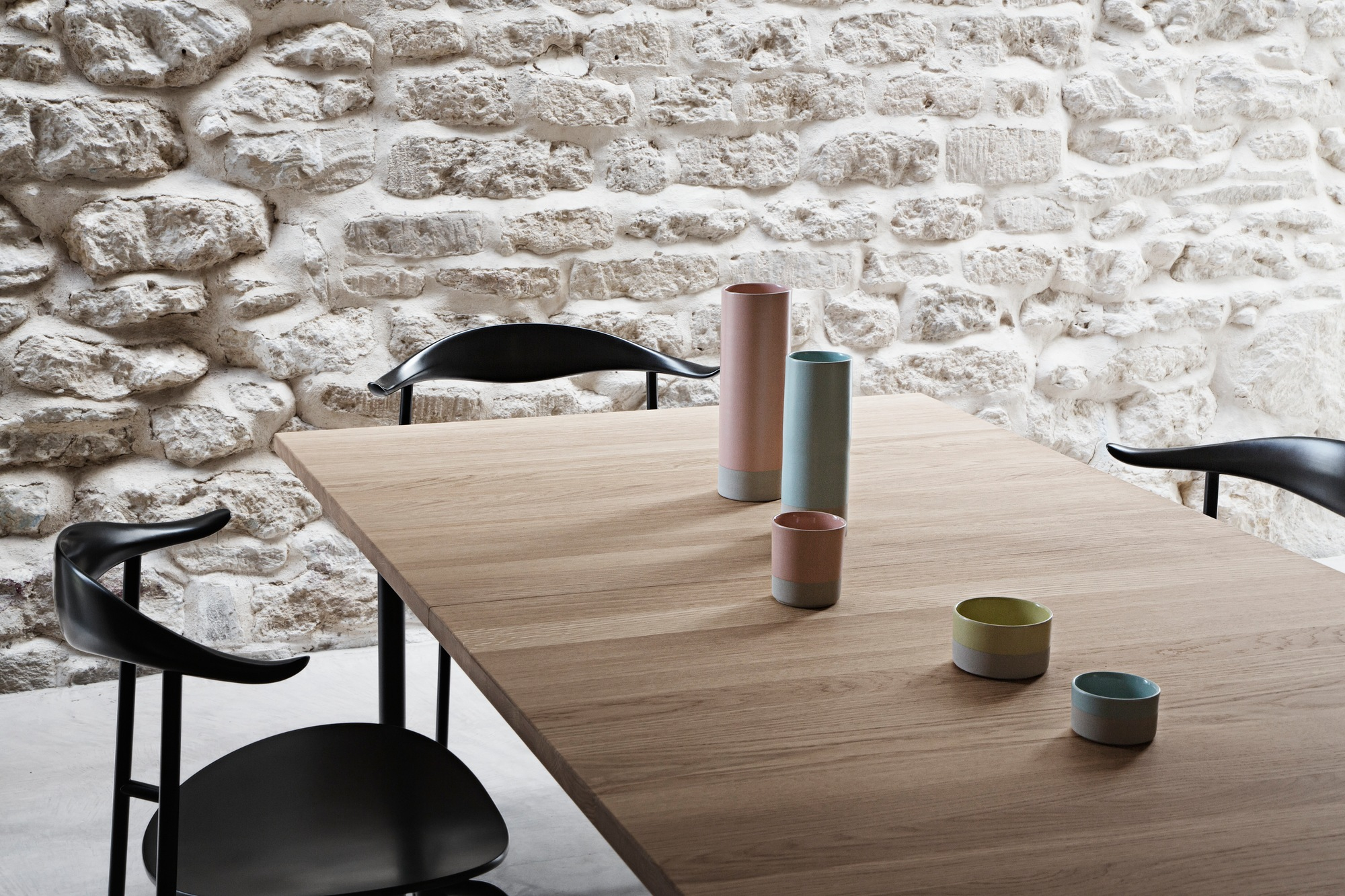 CH88T Chaise cadre acier noir Carl Hansen &amp; Søn hêtre savonné