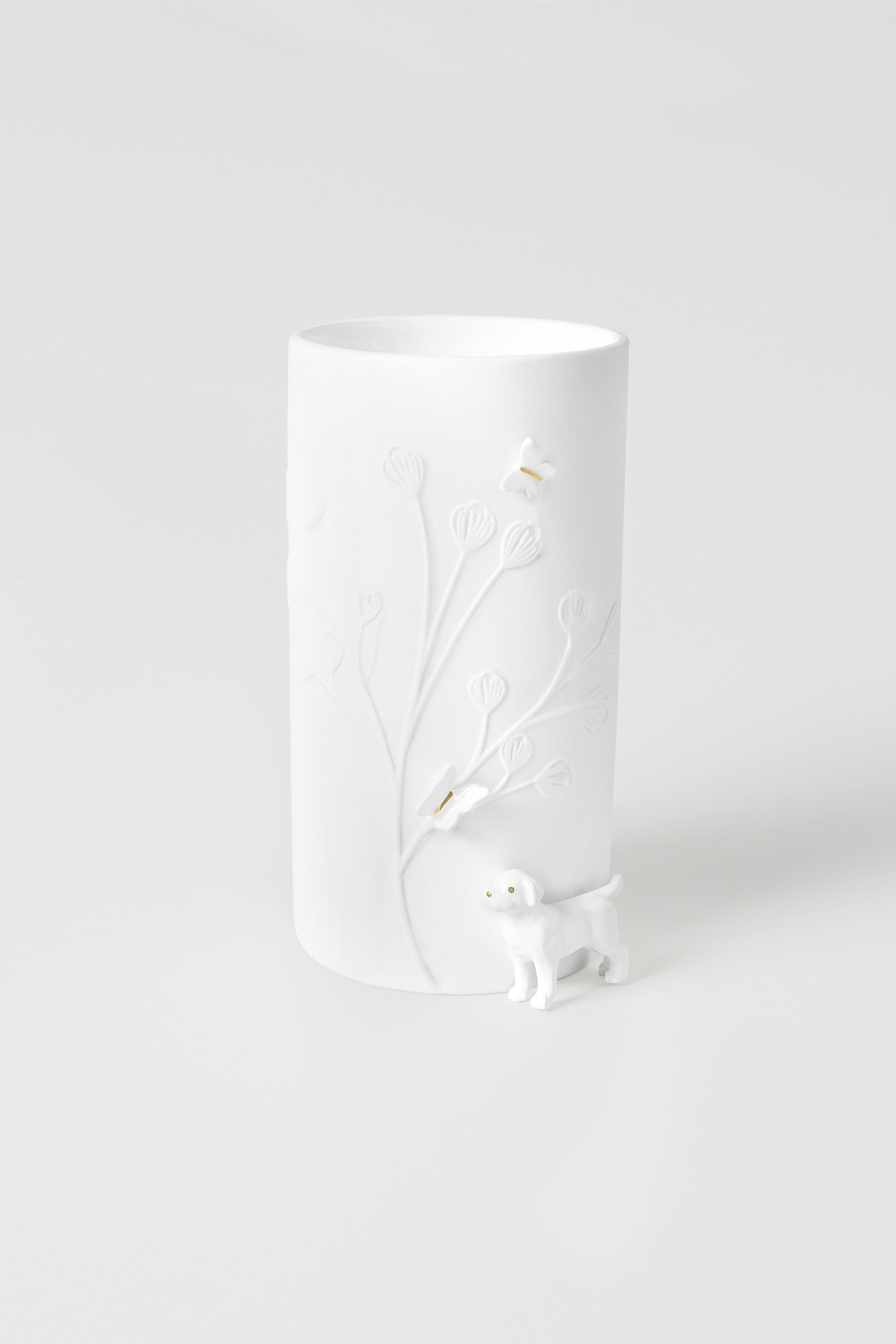 Vase chien debout Roues