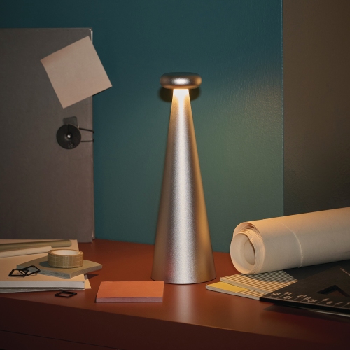 AST02 Bedin lampe de table Alessi AST02 Bedin lampe de table Alessi