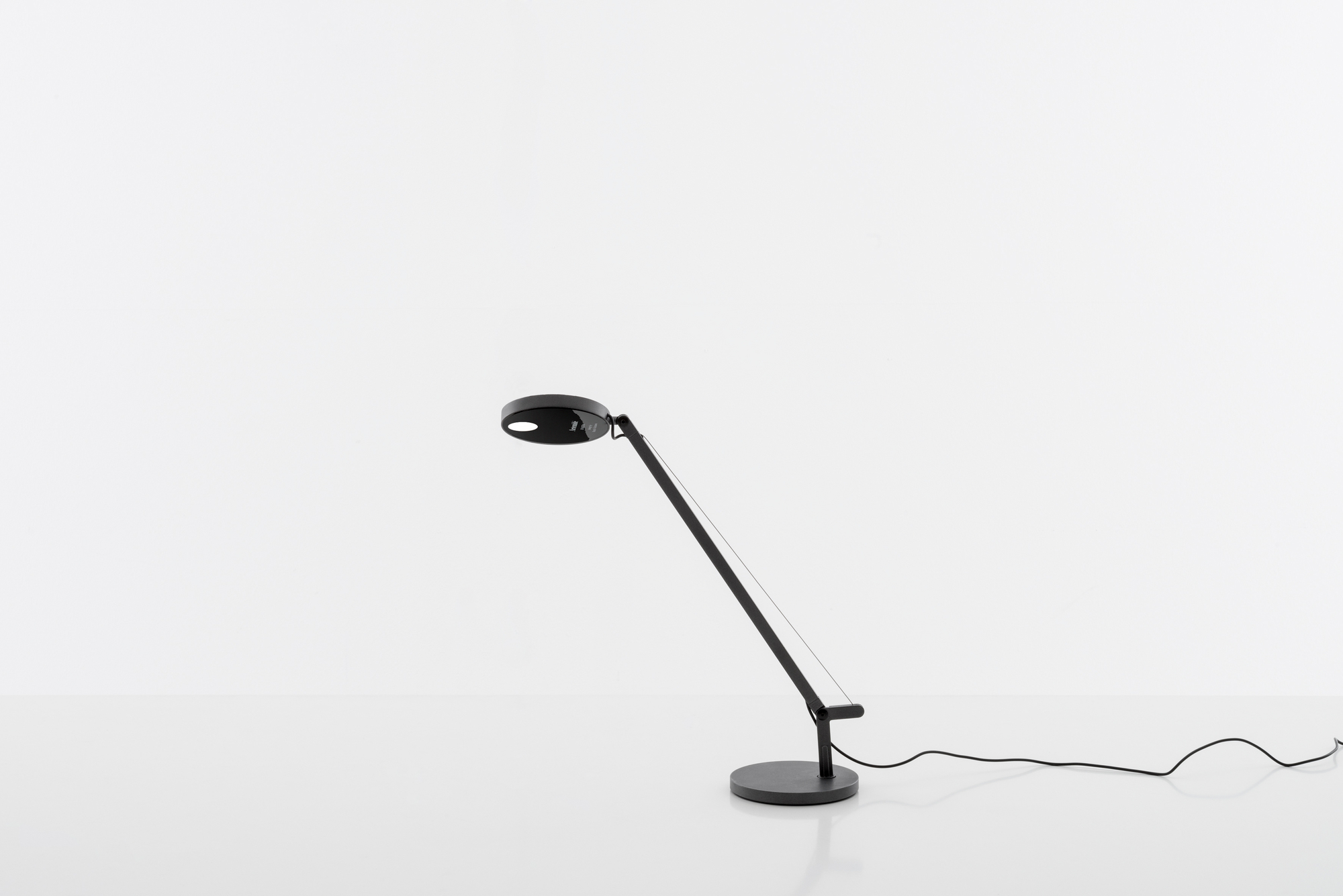 Demetra Micro Table lampe de table Artemide