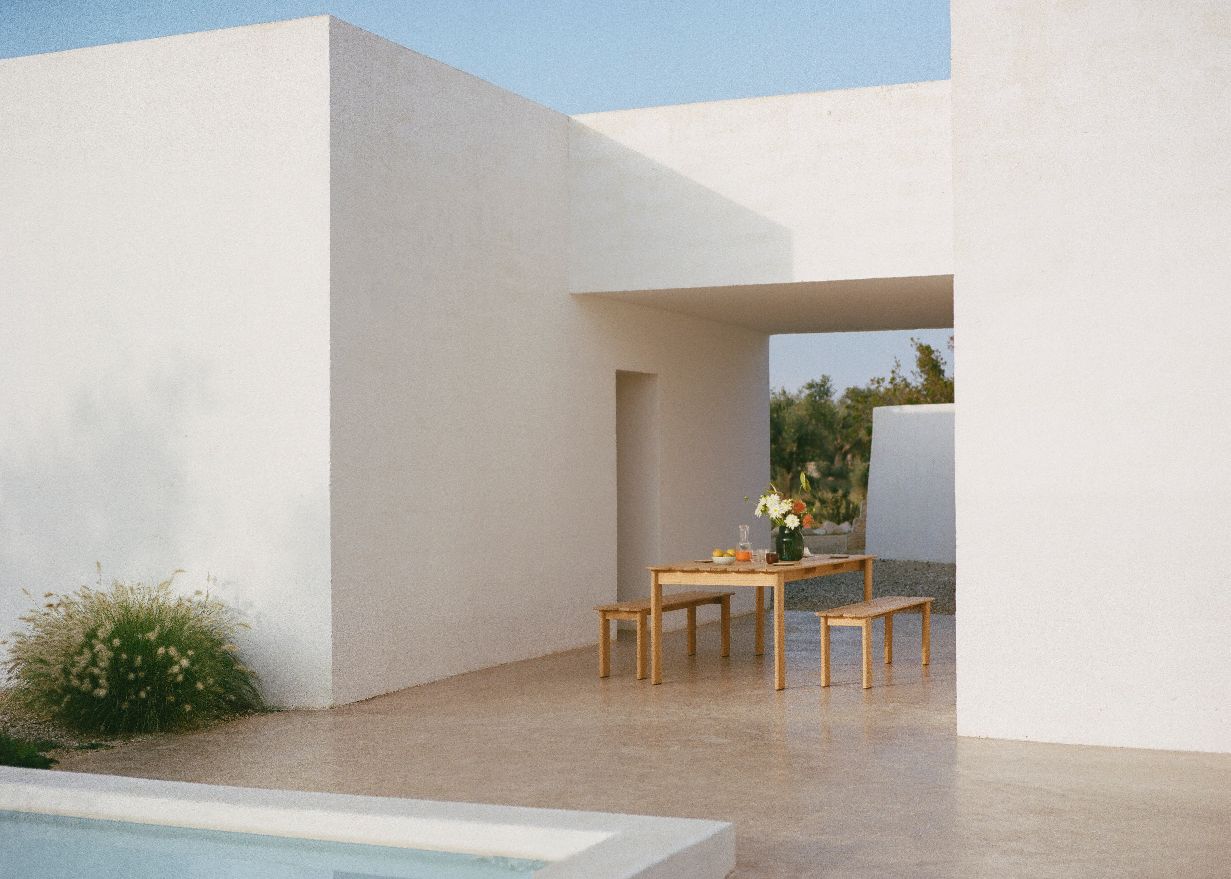 Assemble Table Table Teak Outdoor Muuto