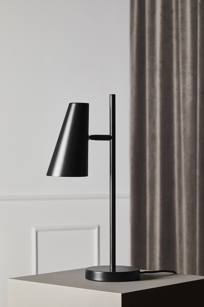 Cono Table lamp Lampe de table Woud 
