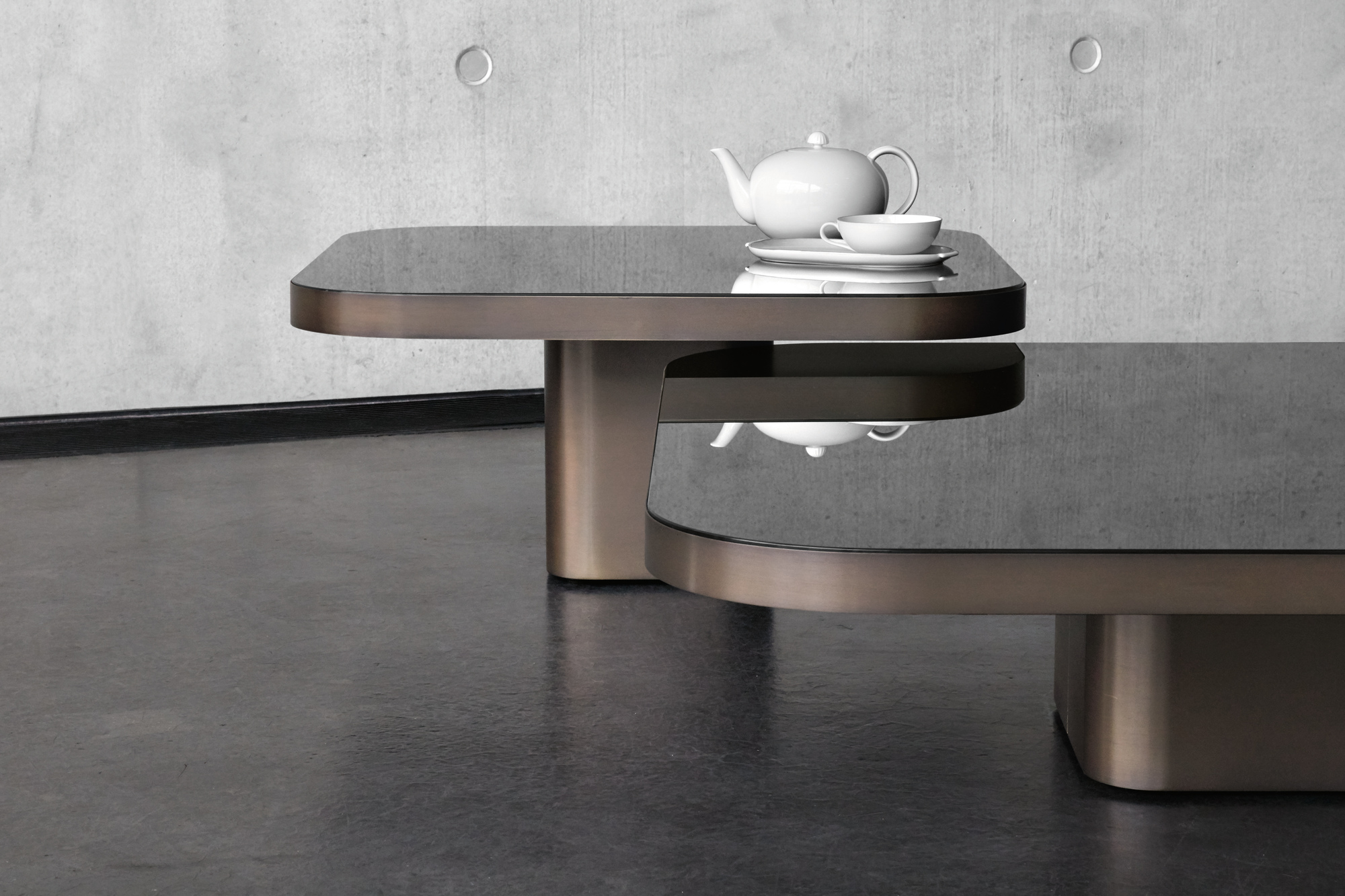 Bow Coffee Table No. 3 ClassiCon