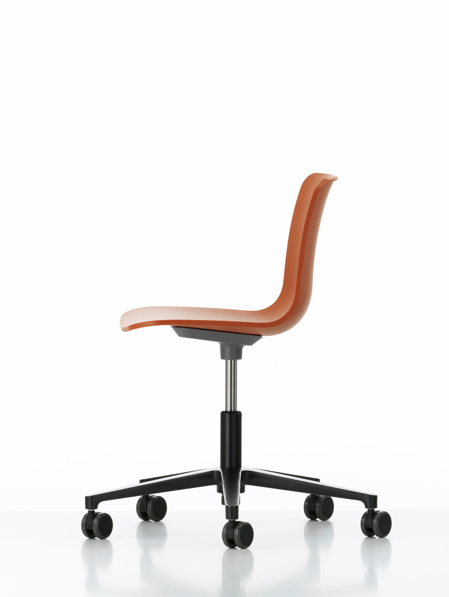 Hal RE Studio chaise pivotante Vitra