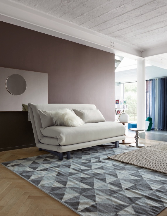 Multy First Canapé-lit 3 places avec coussin compensé ligne roset