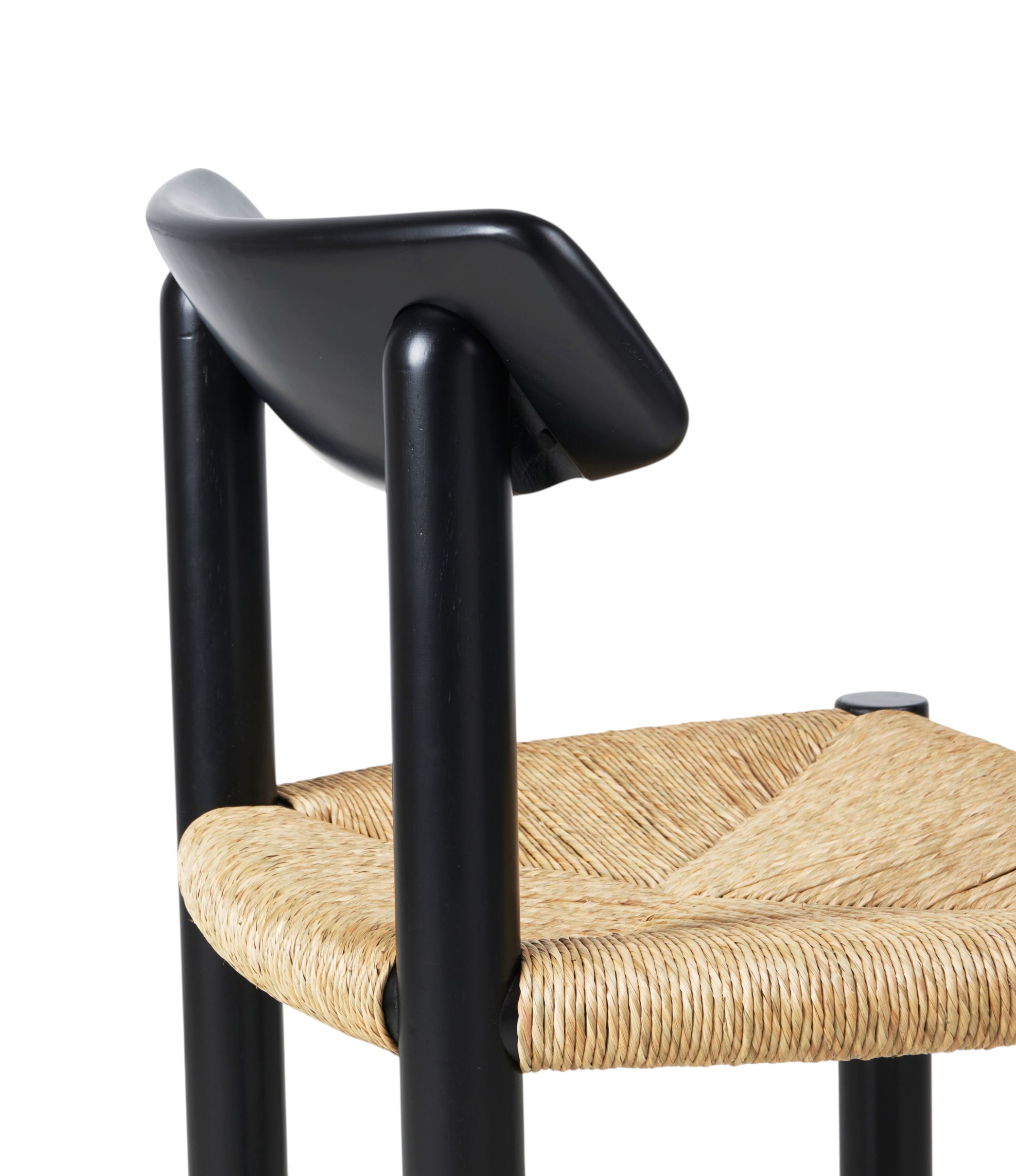 Daumiller Chaise pin noir Gubi